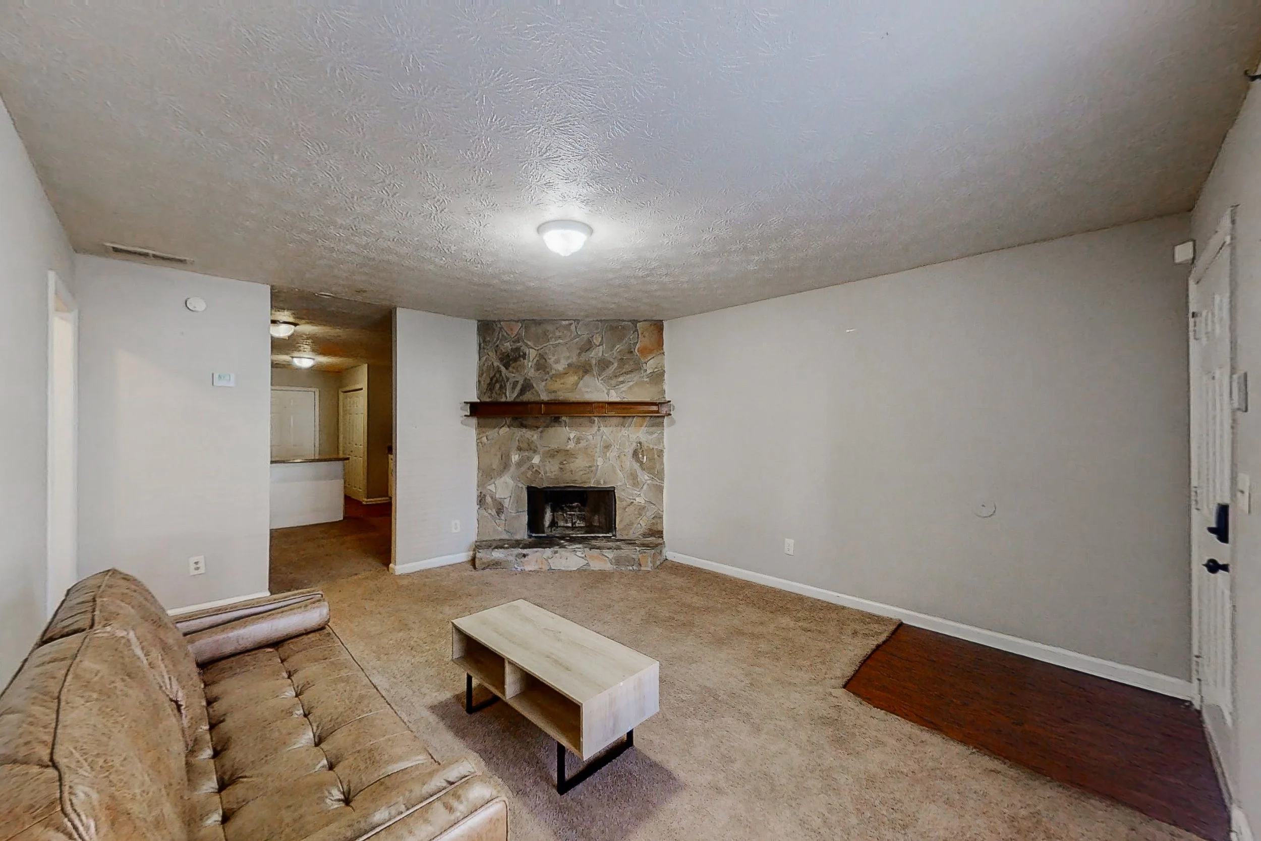 5383-Ridgemere-Ct-Living-2.jpg