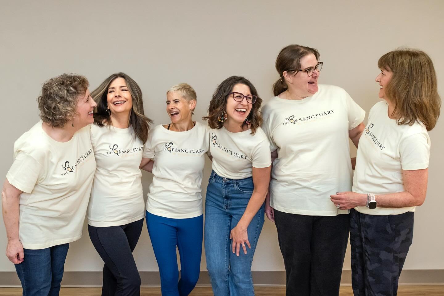 Experience The Be Sanctuary community this Sunday from 1-4pm at the fall open house. Opportunity to meet collaborators and sample some services including a sound bath. 
Raffle prizes, tea &amp; snacks too!
#community
#wellness
#reiki
#soundhealing 
#