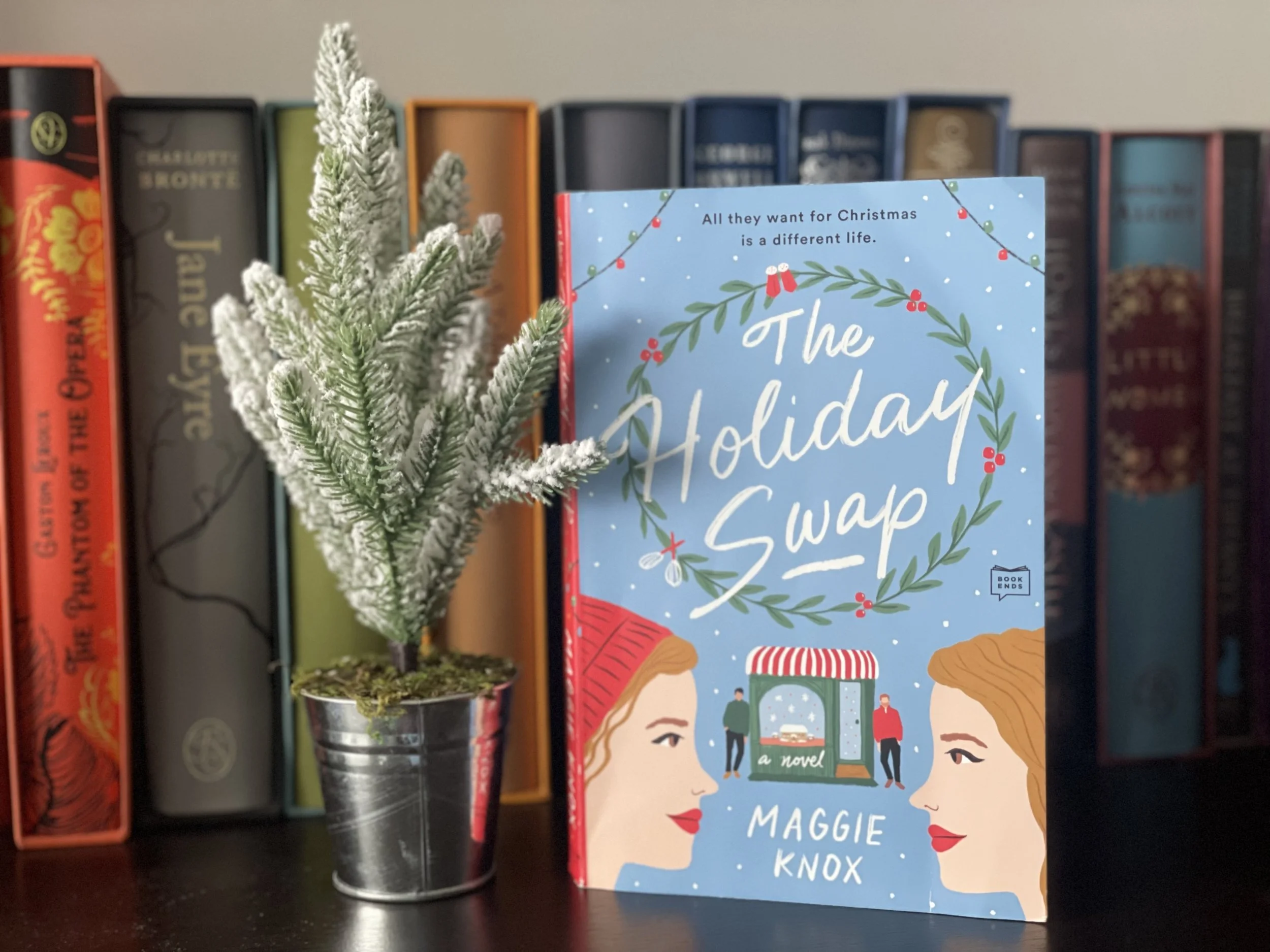 The Holiday Swap by Maggie Knox