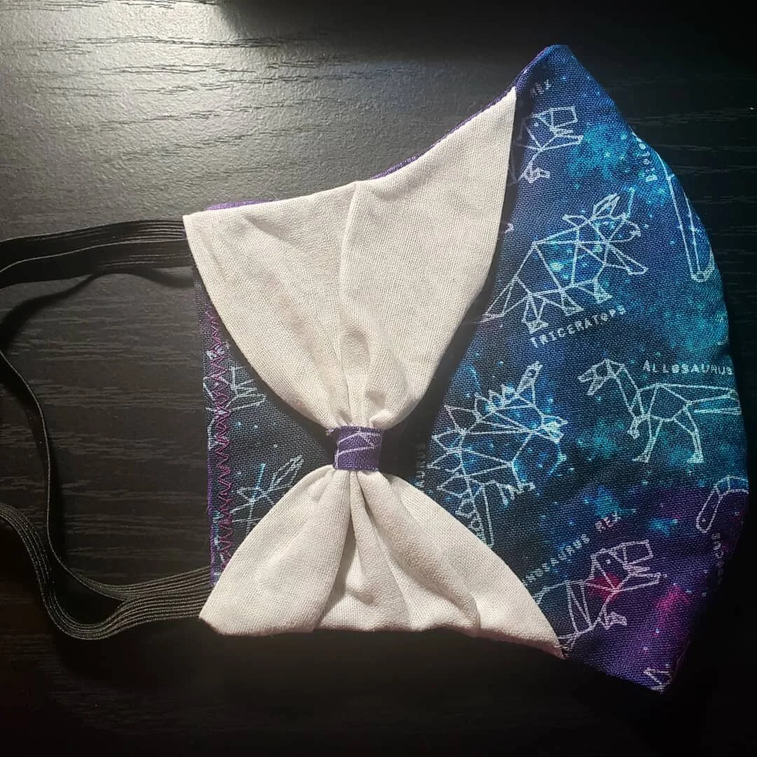 $15 Ready to Ship --- All masks can be customized using your choice of fabrics / colors depending on its current availability :) ~~ DM to order!  #smallbusiness #masksforsale #maskcrafter #socal #losangeles #southbay