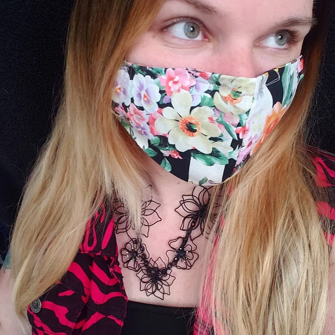 Serious Betsey Johnson vibes going on with this pattern 🖤👄💀full inventory coming soon!  #diy #homemade #supportsmallbusiness #betseyjohnson #resinitevildesigns #facemasksforsale
