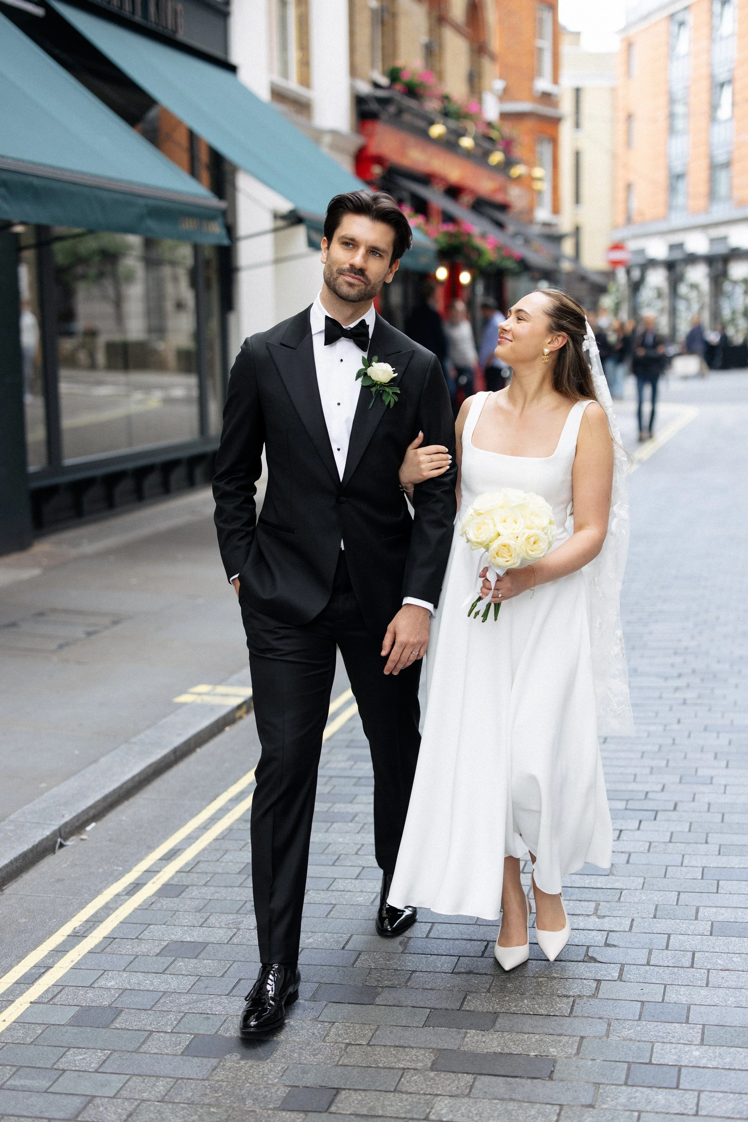 Katie&Cam_Old_Marylebone_Town_Hall-281.jpg
