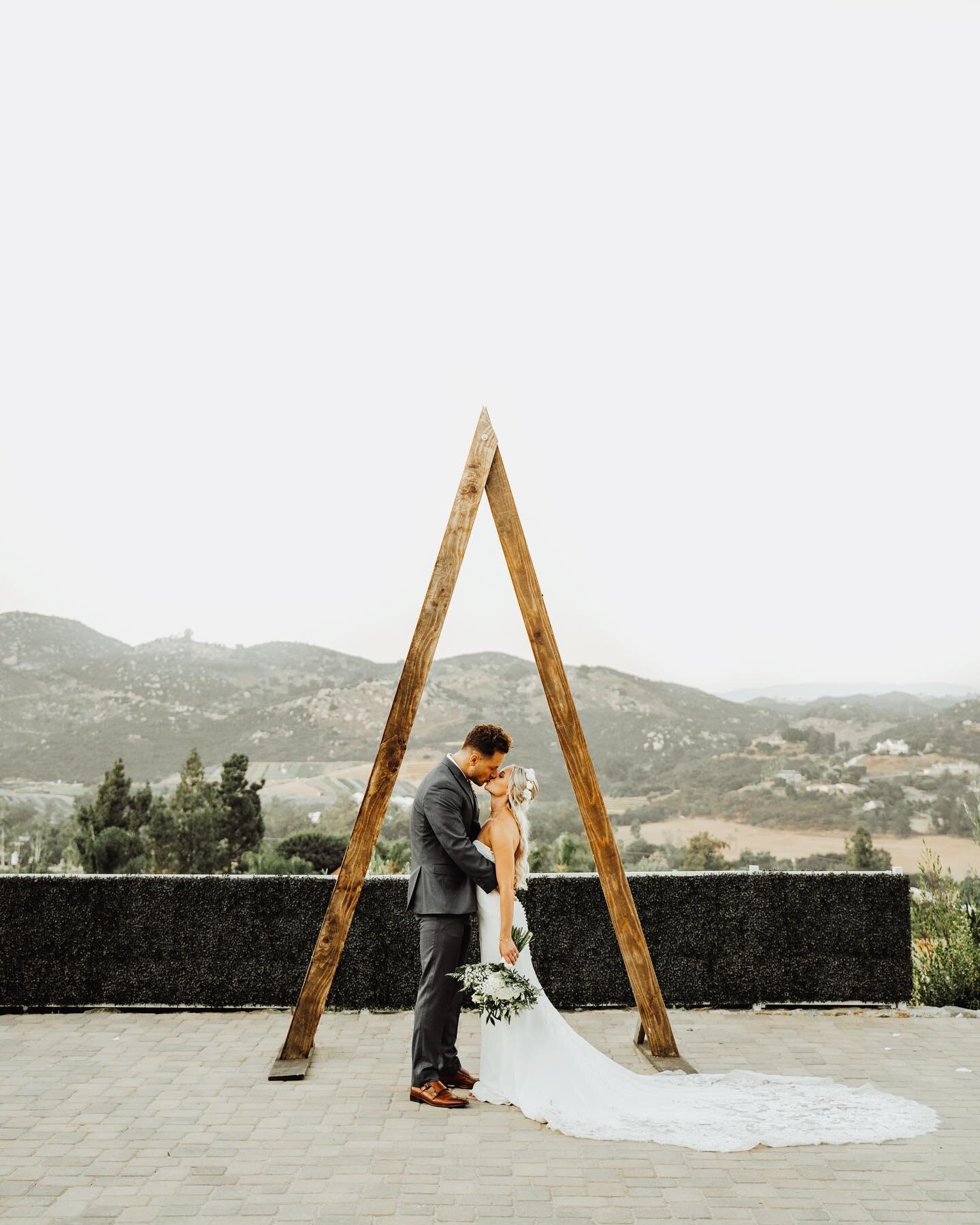 Ashley &amp; Chris 🤍

⠀⠀⠀⠀⠀⠀⠀⠀⠀ ⠀⠀⠀⠀⠀⠀⠀⠀⠀ ⠀⠀⠀⠀⠀⠀⠀⠀⠀ ⠀⠀⠀⠀⠀⠀⠀⠀⠀ ⠀⠀⠀⠀⠀⠀⠀⠀⠀

⠀⠀⠀⠀⠀⠀⠀⠀⠀ ⠀⠀⠀⠀⠀⠀⠀⠀⠀ ⠀⠀⠀⠀⠀⠀⠀⠀⠀ ⠀⠀⠀⠀⠀⠀⠀⠀⠀ ⠀⠀⠀⠀⠀⠀⠀⠀⠀

#temeculaportraits #temeculaphotographer #love #weddingphotographer #temecula #temeculaphotographer #temeculaphotography #tem