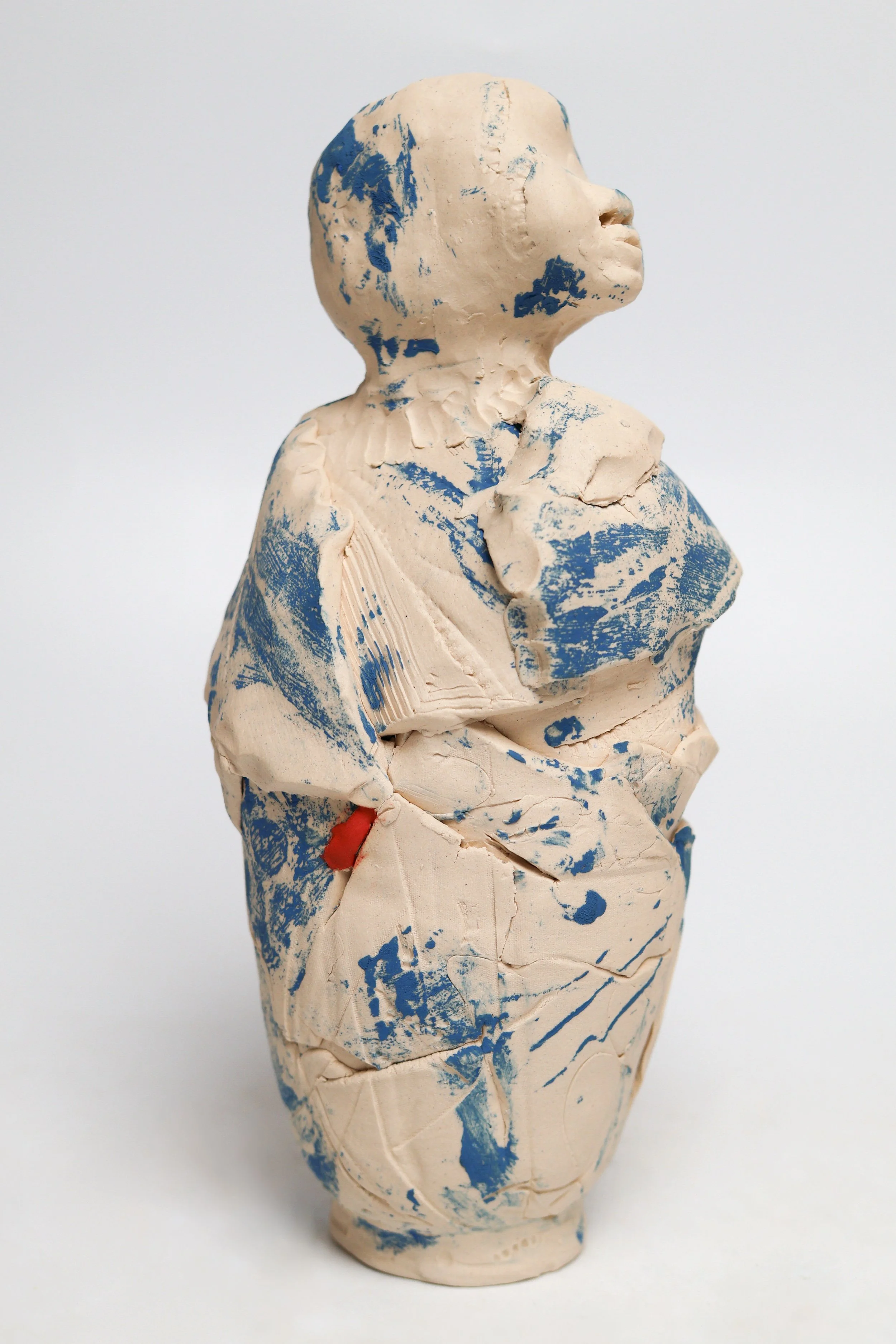 Creature 4. 10 x 5 x 4”. Stoneware. 2025.
