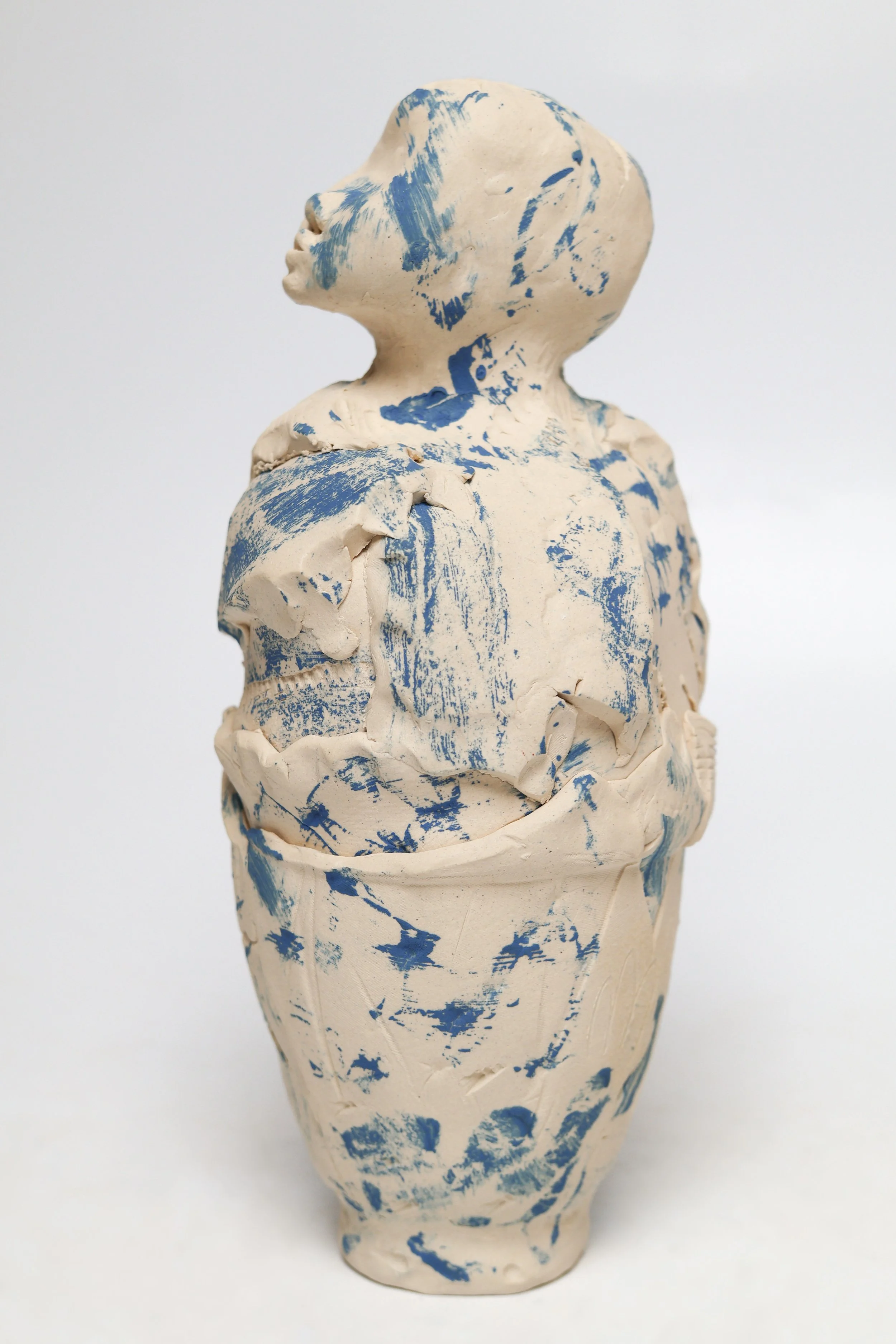 Creature 4. 10 x 5 x 4”. Stoneware. 2025.