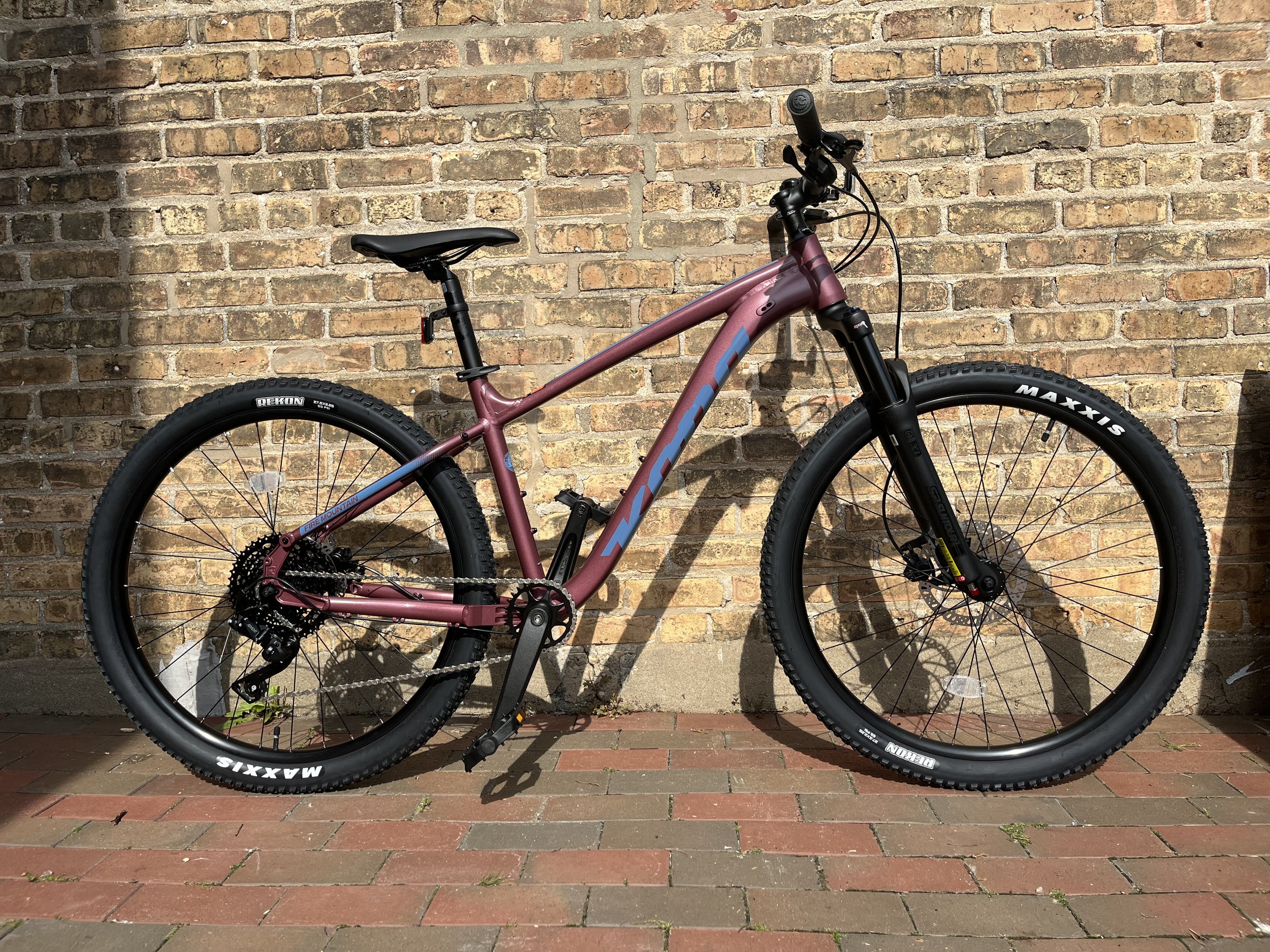 Kona-Dew-Hybrid-Large-Red.jpg