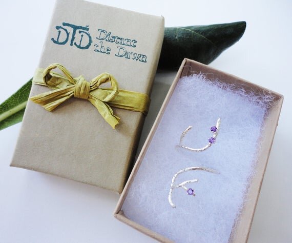 https://i.etsystatic.com/6820387/r/il/f5caa7/366062859/il_570xN.366062859_iix7.jpg