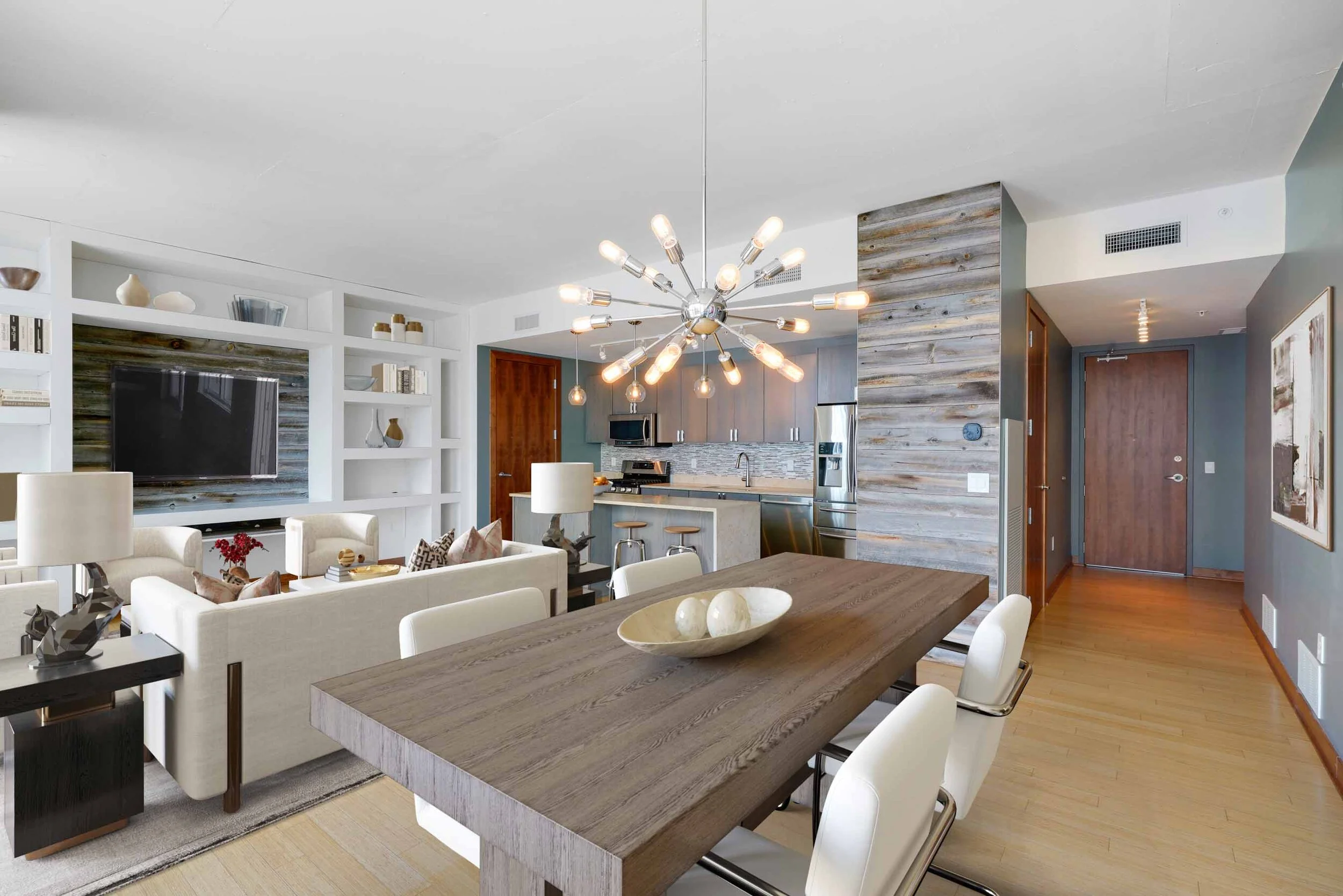 Minneapolis - Sold in 3 weeks $348,000