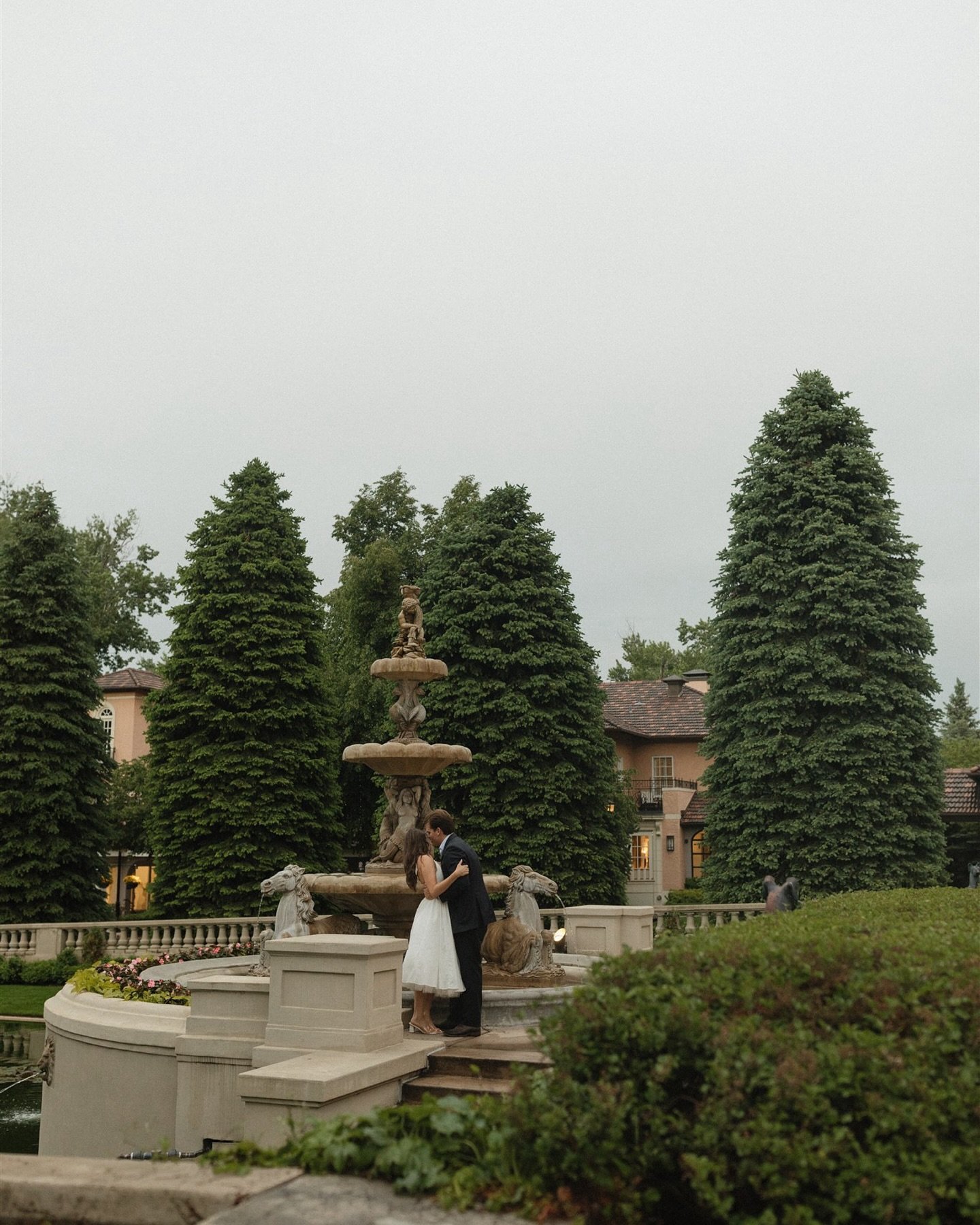 Okay but a rainy evening spent running around The Broadmoor with @sarahelizabeth_28 &amp; @donny_estrada is one of my new favorite things!!! 

And of course we ended the night with tequila shots&mdash;all in preparation for Mexico in October!!! Serio