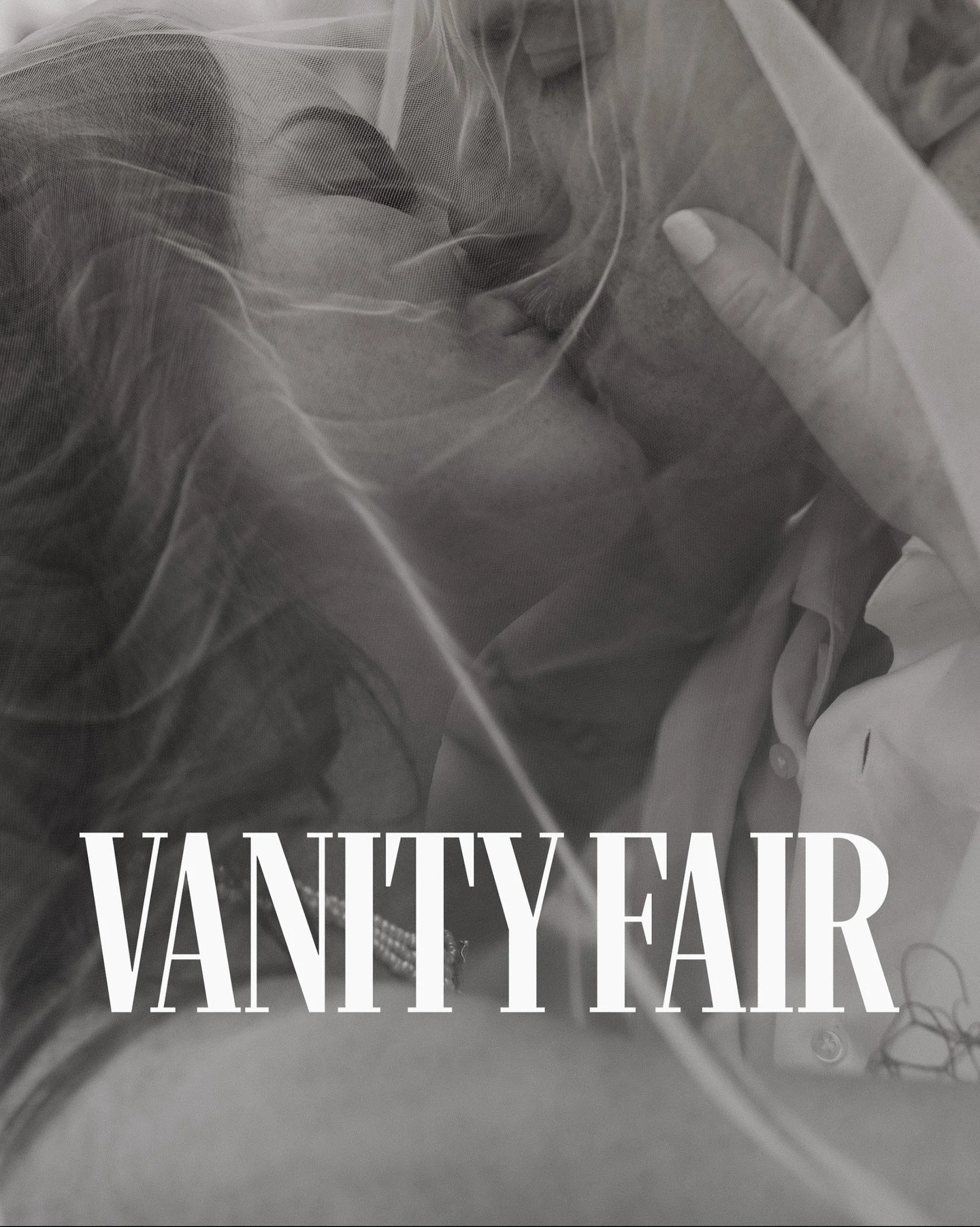 My second feature in @vanityfair is here and I&rsquo;m so excited to share it with you all! 

Natalie &amp; Max tied the knot in Idaho Springs, surrounded by gorgeous florals and mountain peaks in August with their closest friends and family. What an