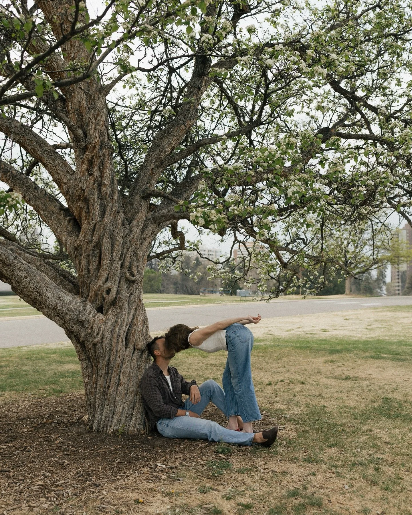 Engagement photos: Date Night Edition🍦🏙️✨

Getting to run around Denver with Eileen and Jeremy and hit a few of their favorite spots for their engagements was so incredibly fun!! Felt like I was crashing one of their date nights in the best way (an