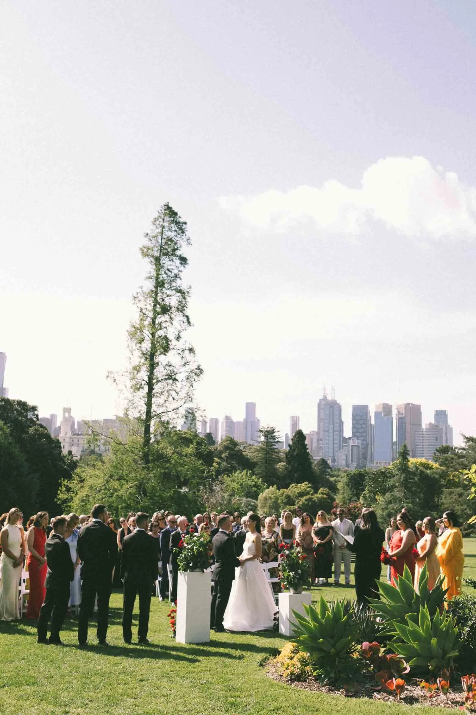 MELBOURNE BOTANICAL GARDEN WEDDING