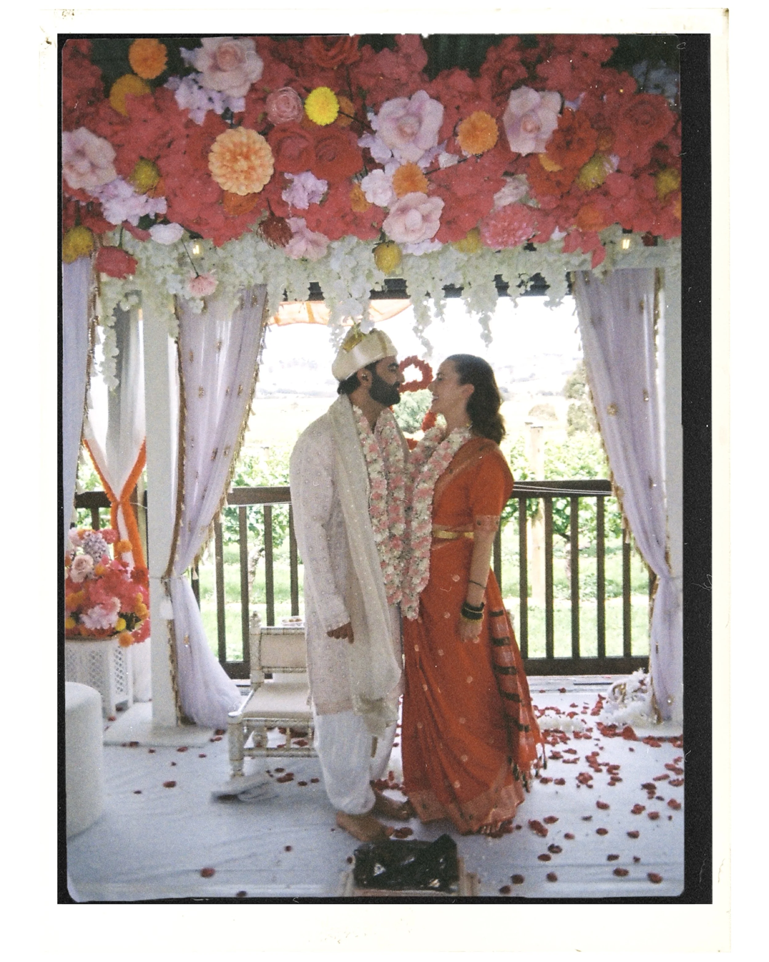 AMBER AND RYANS WEDDING PHOTOGRAPHED ON 35MM FILM