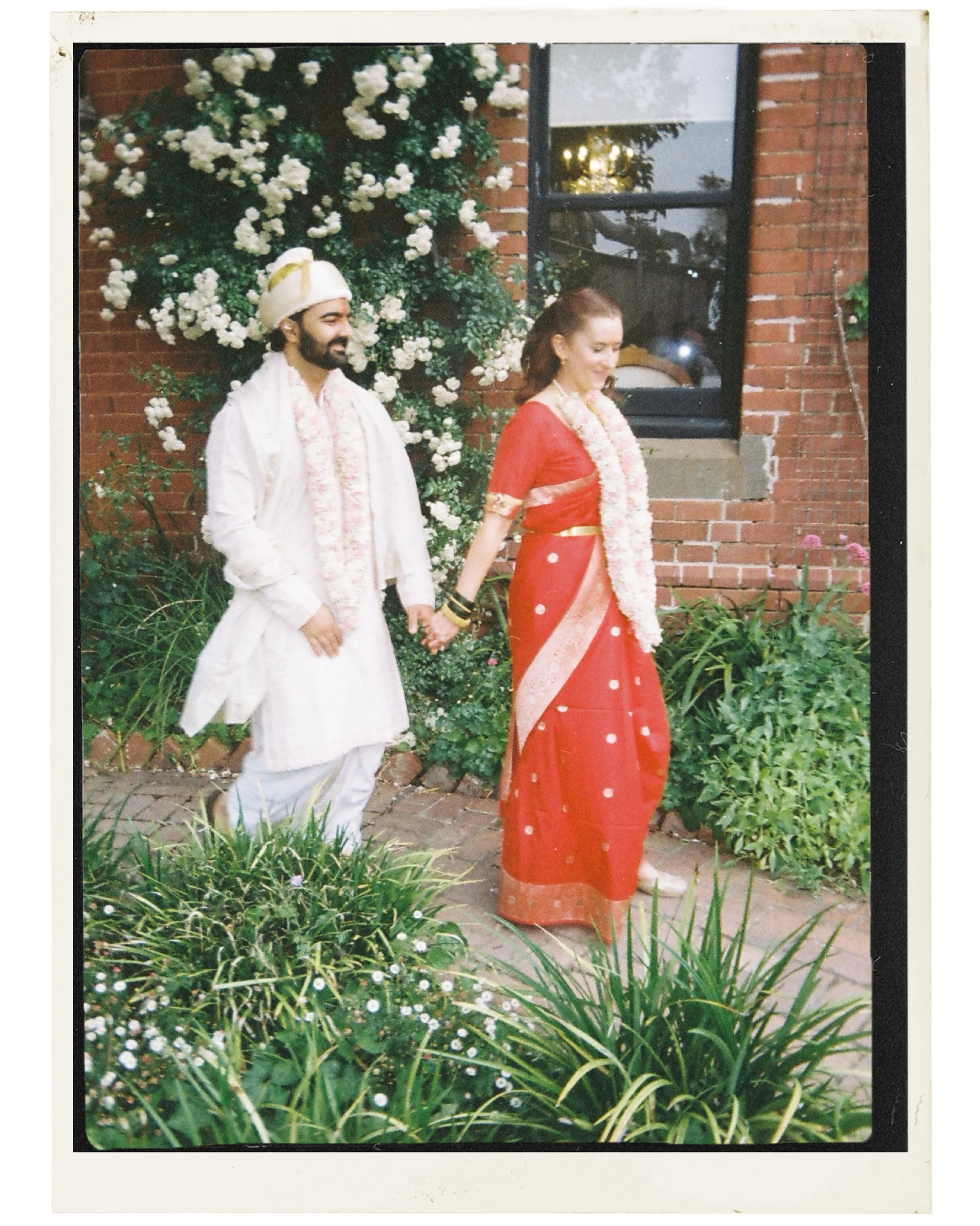 AMBER AND RYANS WEDDING PHOTOGRAPHED ON 35MM FILM