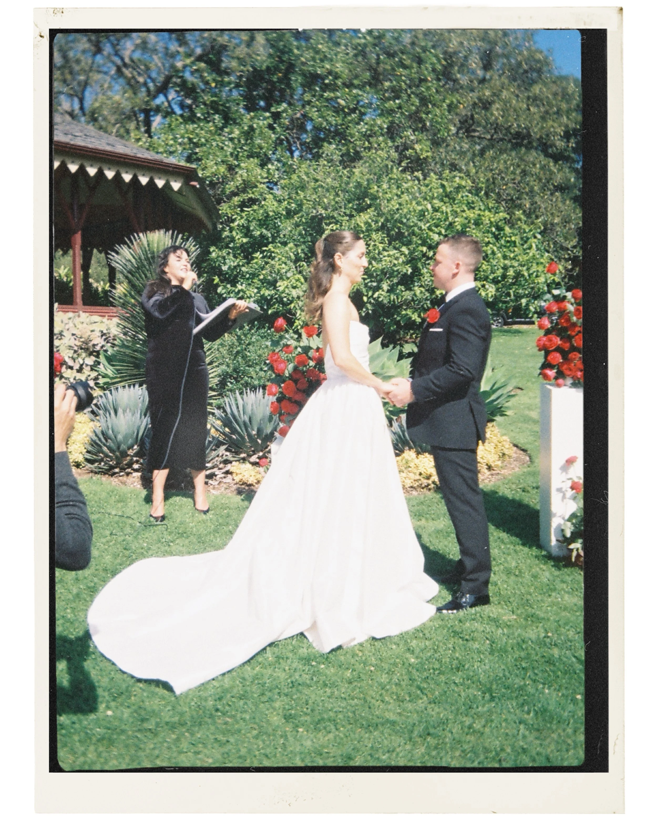 KATE AND MITCH WEDDING CEREMONY PHOTOGRAPHED ON 35MM FILM