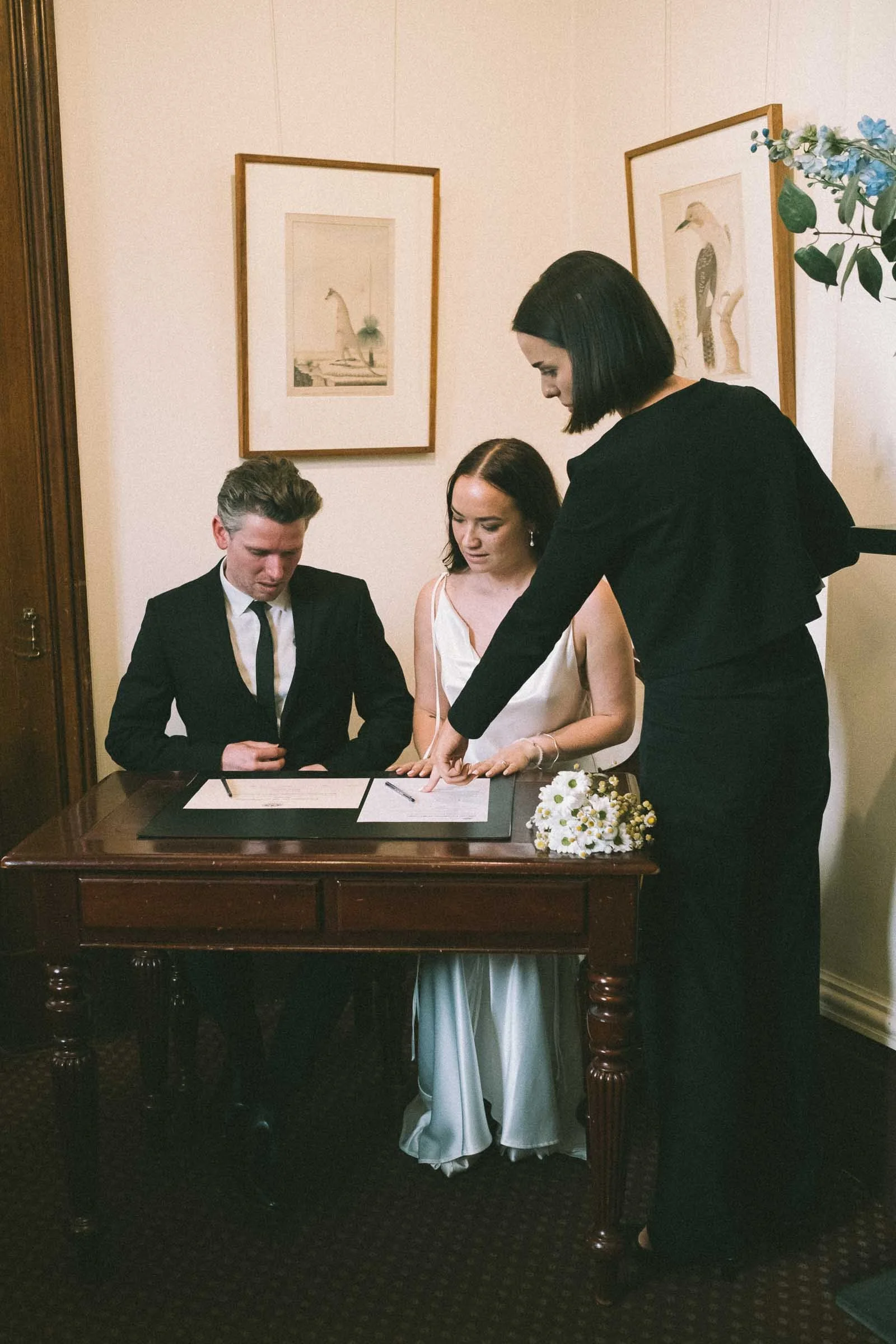 TREASURY BUILDING ELOPEMENT WEDDING