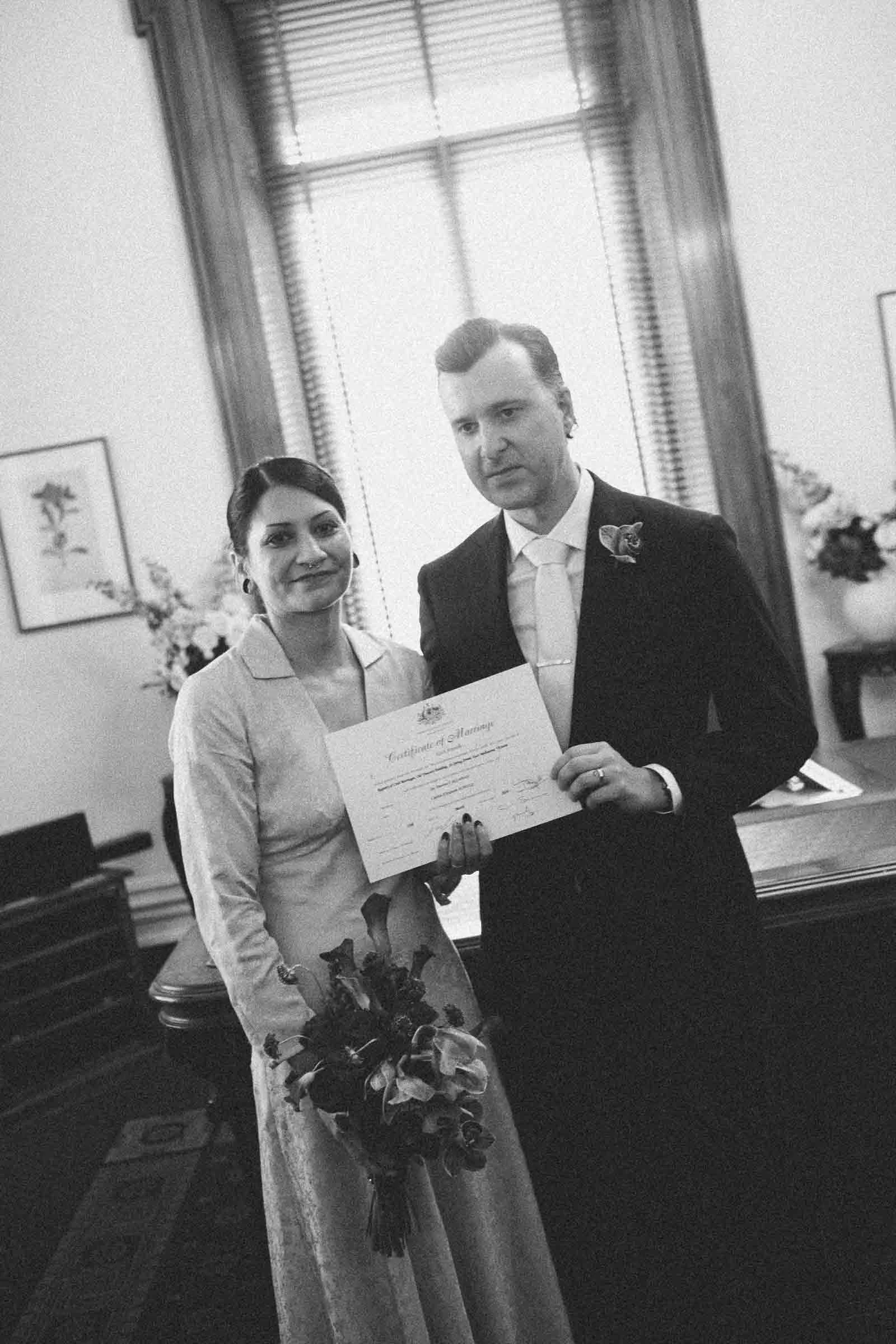 MELBOURNE_ELOPEMENT_PHOTOGRAPHY-27.jpg