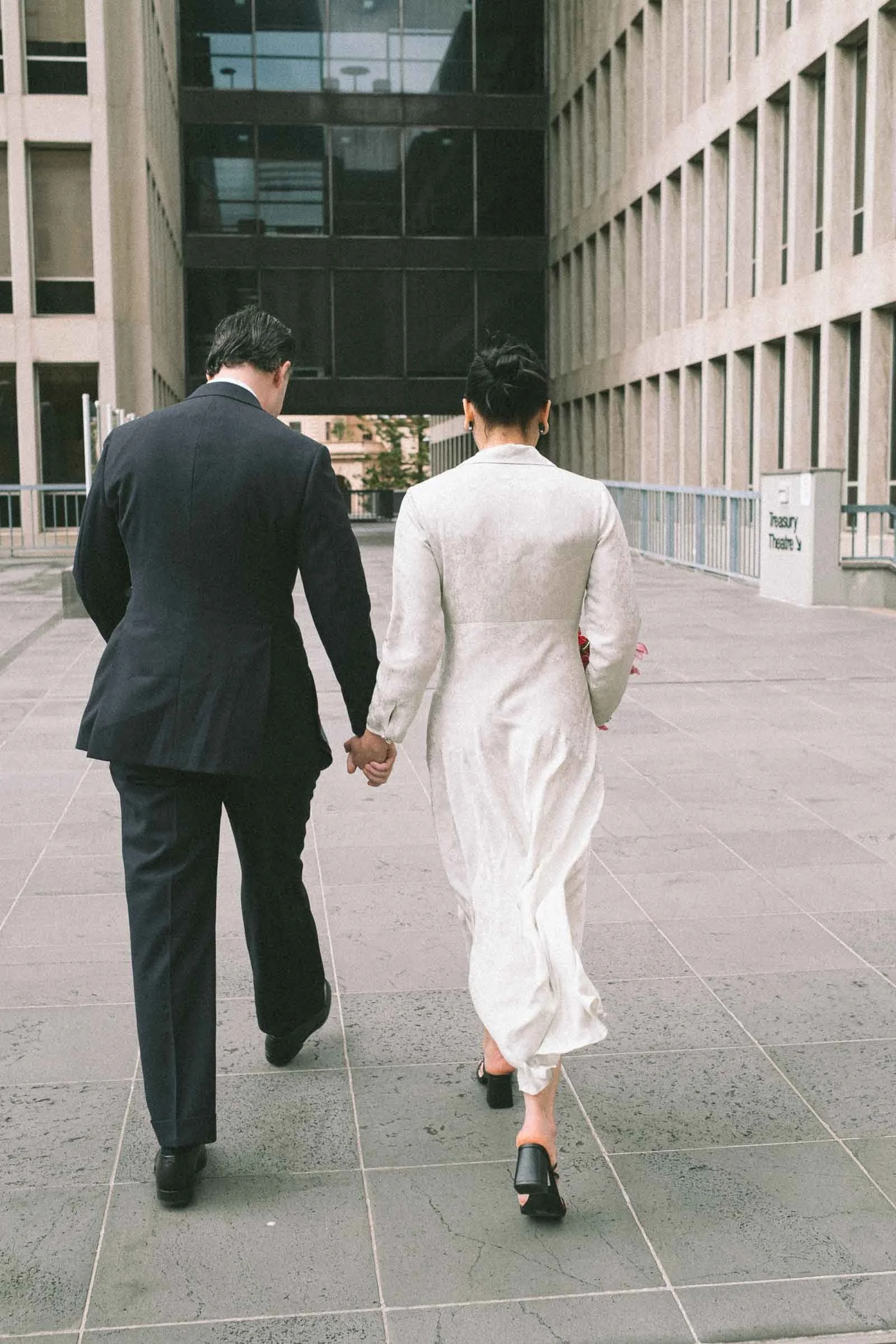 MELBOURNE_ELOPEMENT_PHOTOGRAPHY-46.jpg