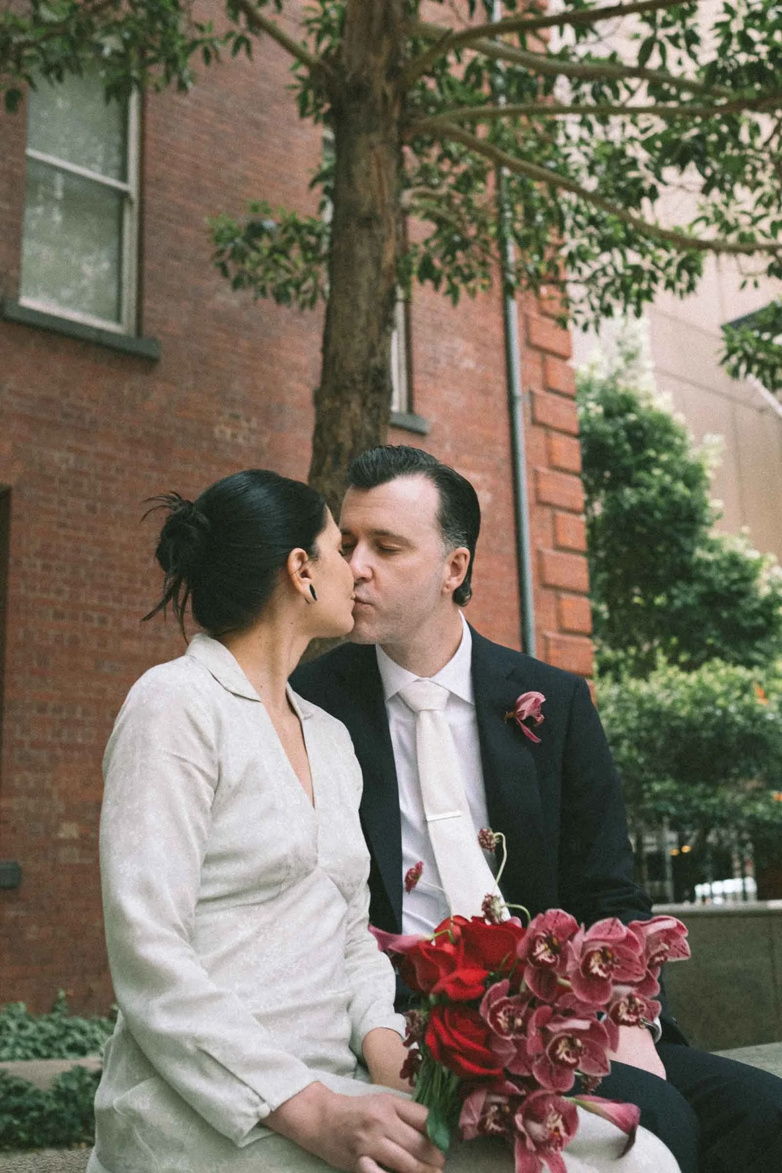 MELBOURNE_ELOPEMENT_PHOTOGRAPHY-103.jpg