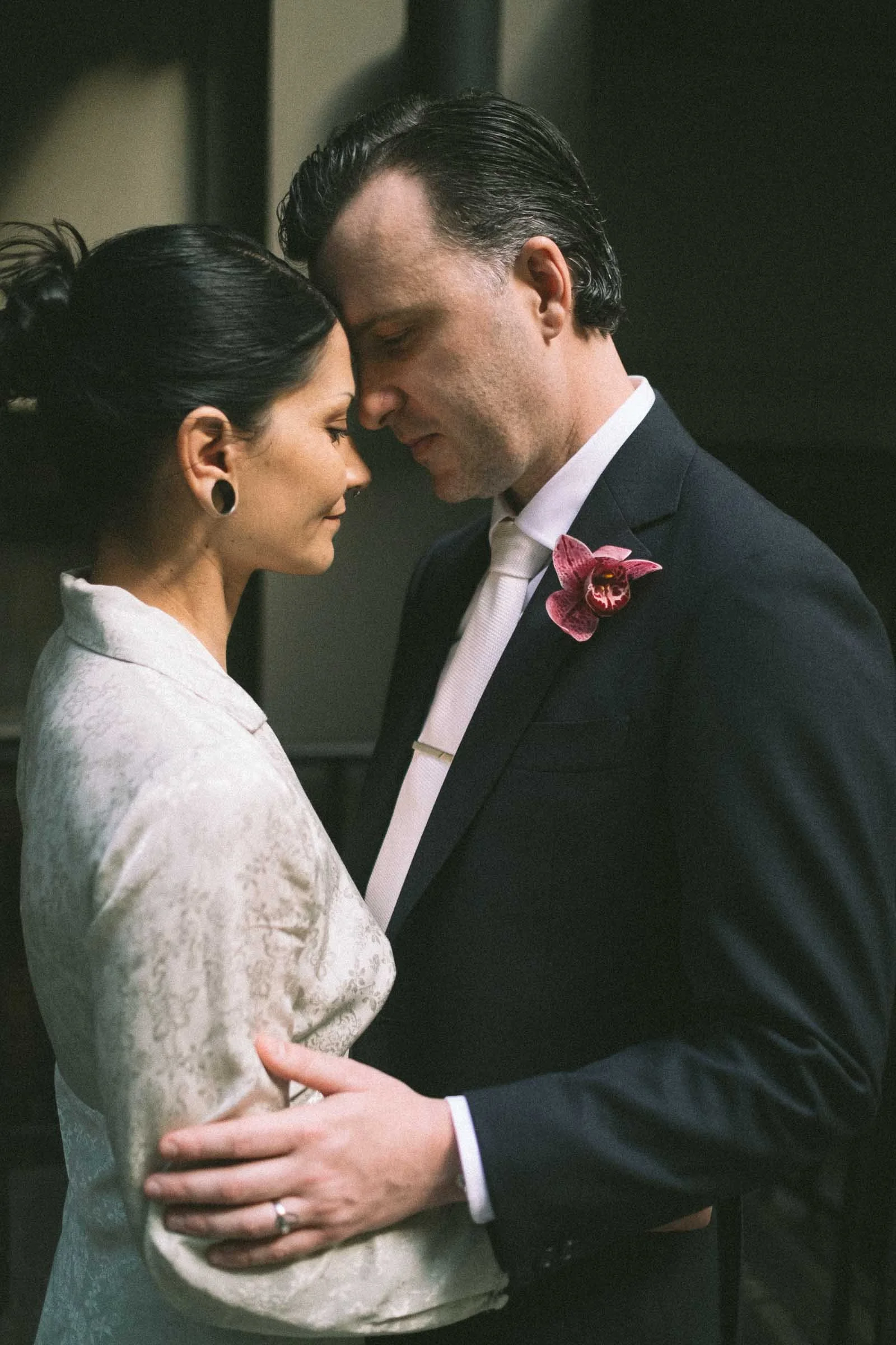 MELBOURNE_ELOPEMENT_PHOTOGRAPHY-109.jpg