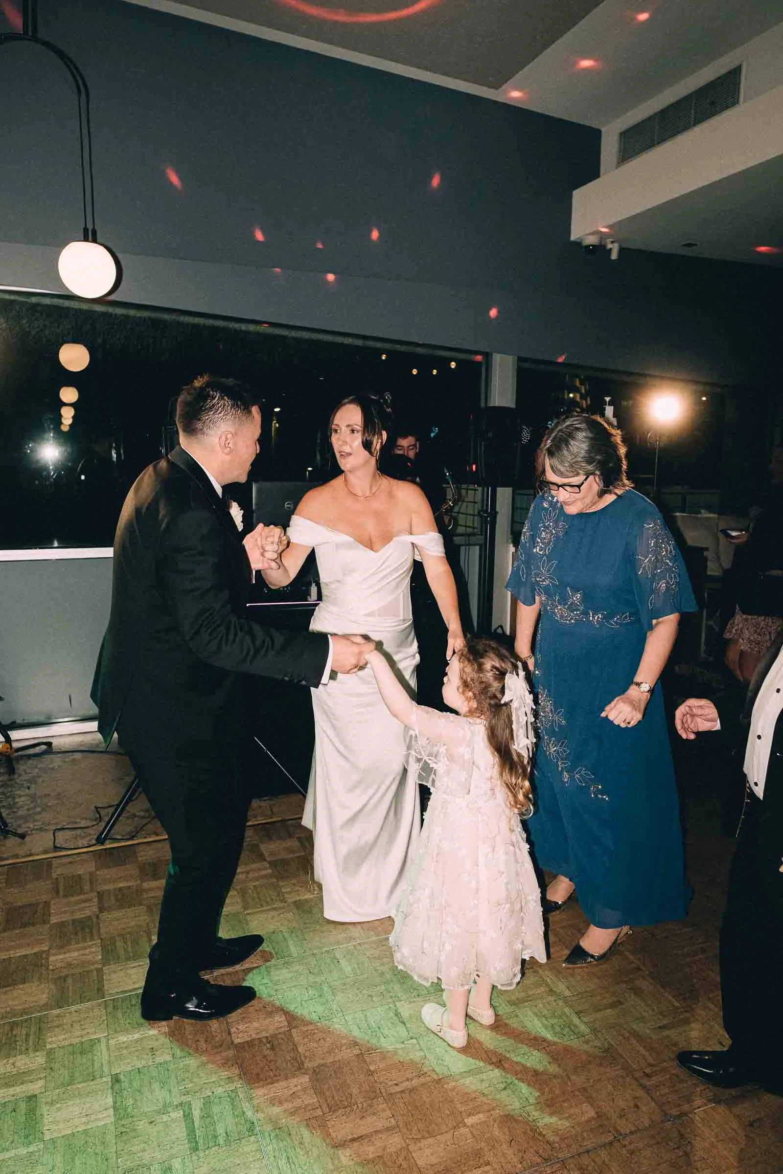 BRIGHTON_BATH_CLUB_MELBOURNE_WEDDING-195.jpg