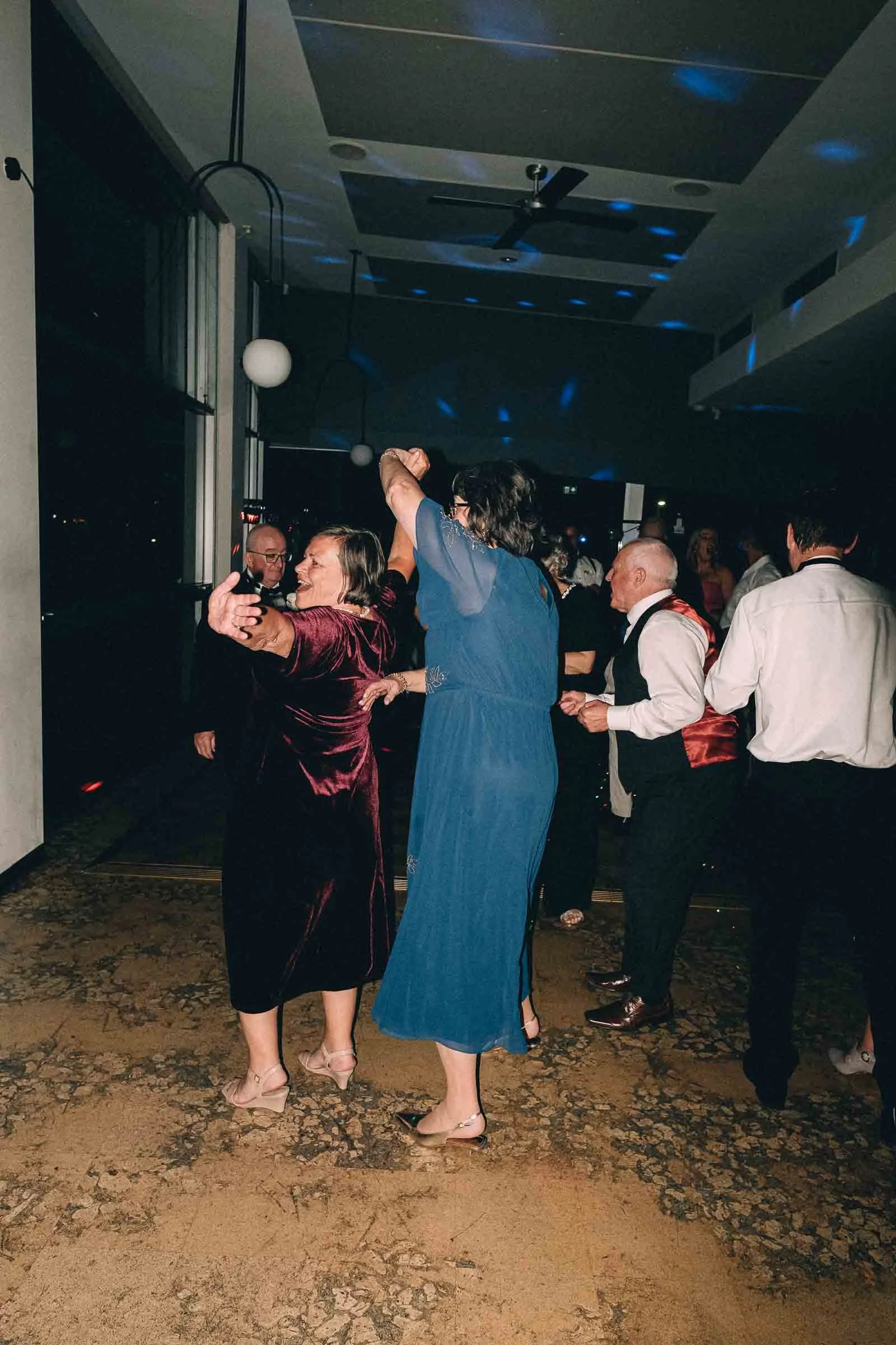 BRIGHTON_BATH_CLUB_MELBOURNE_WEDDING-210.jpg