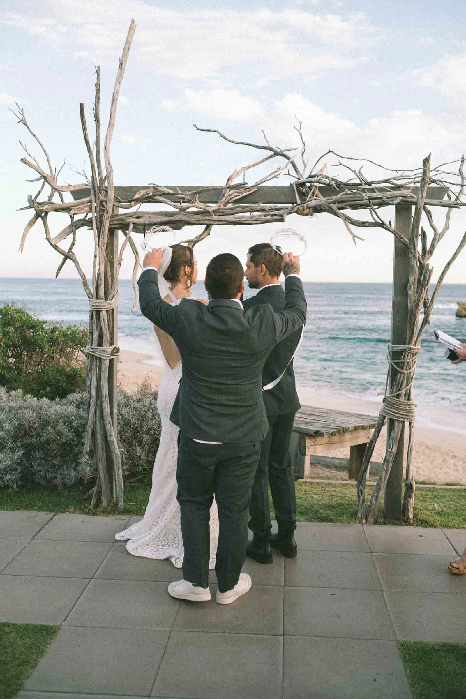 MORNINGTON_PENINSULA_WEDDING-117.jpg