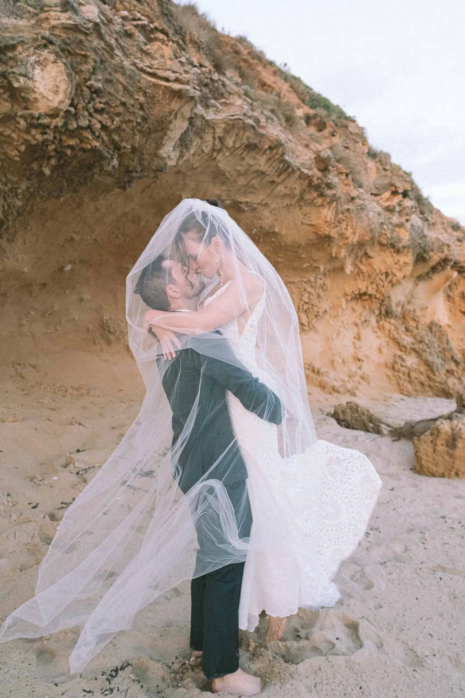 MORNINGTON_PENINSULA_WEDDING-174.jpg