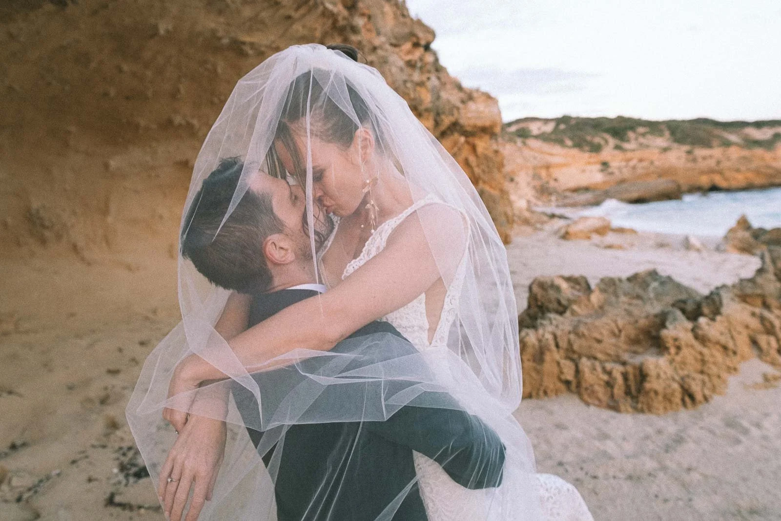MORNINGTON_PENINSULA_WEDDING-175.jpg