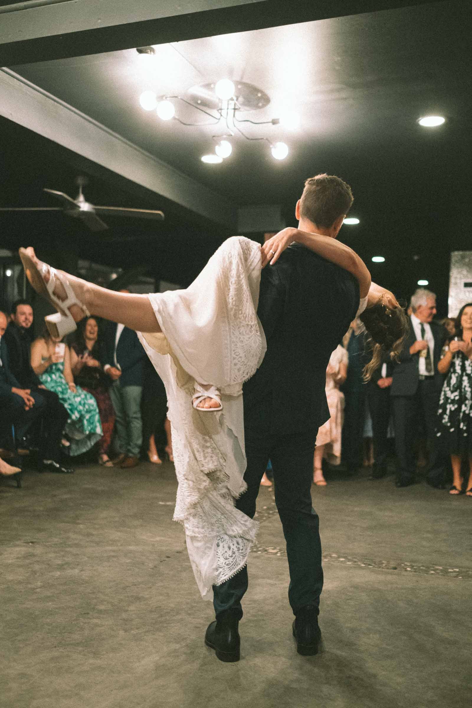 MORNINGTON_PENINSULA_WEDDING-209.jpg