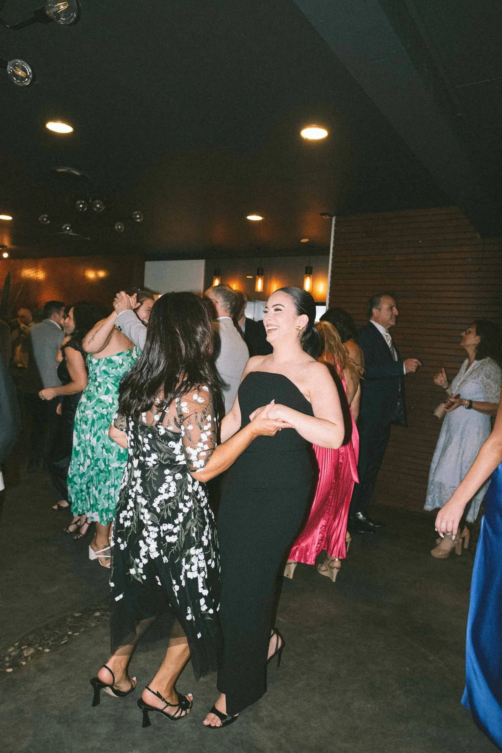 MORNINGTON_PENINSULA_WEDDING-224.jpg