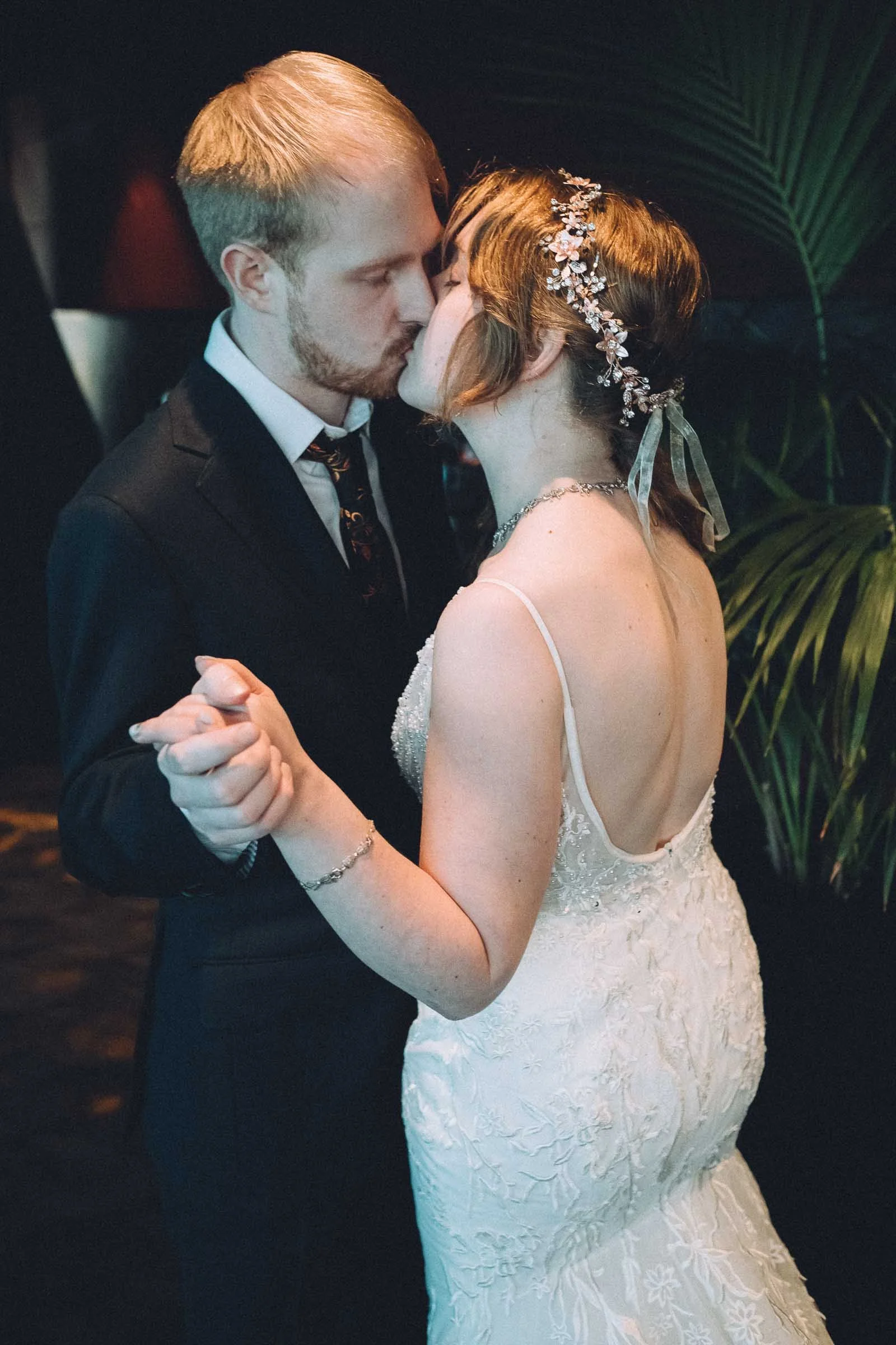 MELBOURNE_ELOPEMENT_PHOTOGRAPHY-84.jpg