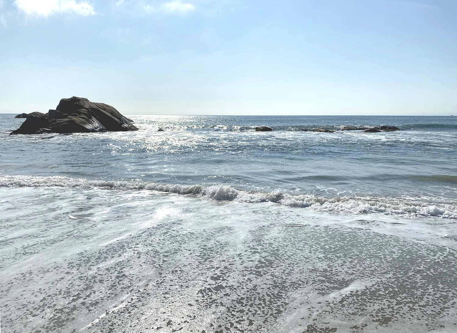 sakonnet-ri-beach-view- of -ocean.jpg
