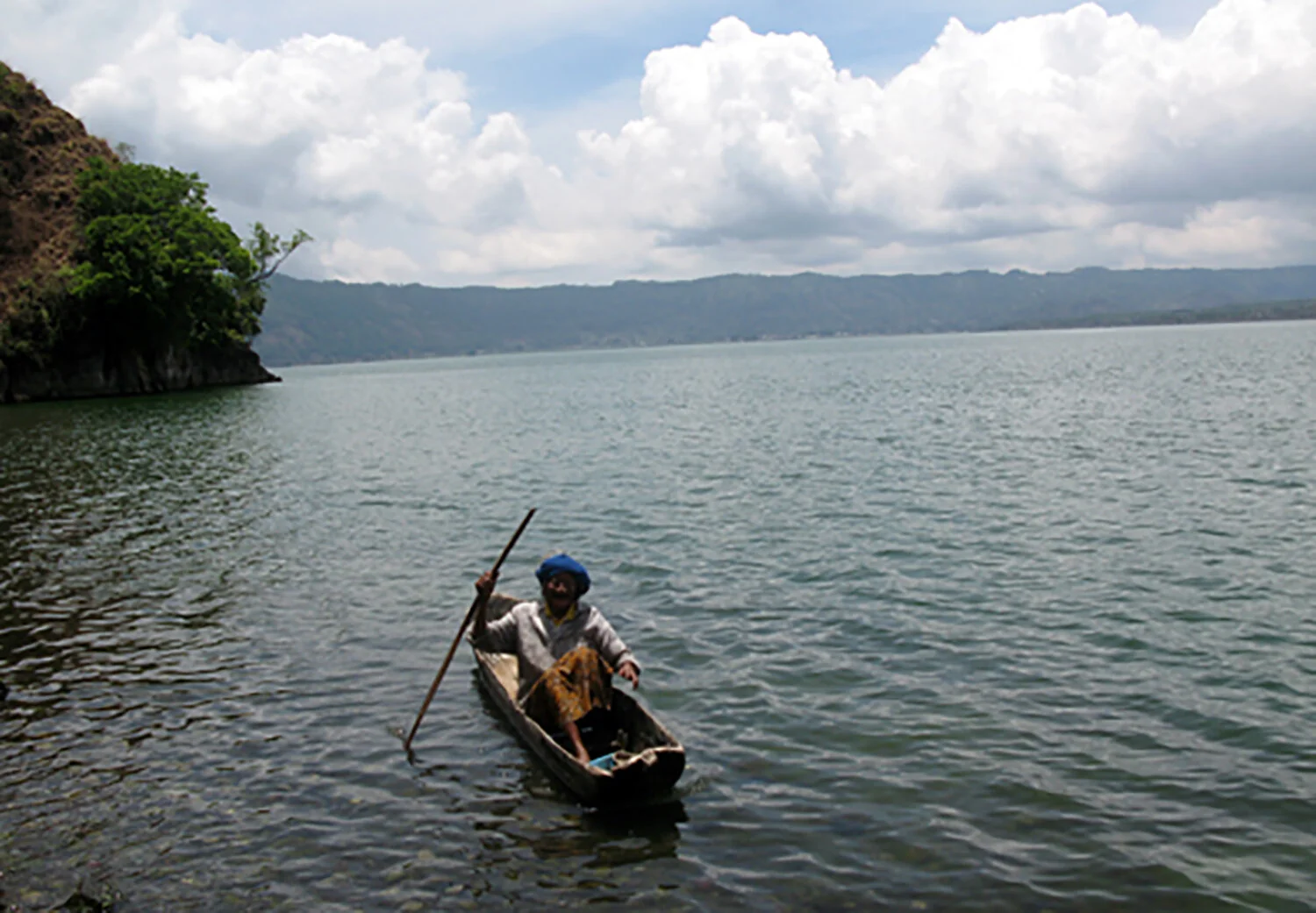 old-women-laek-batur.jpg