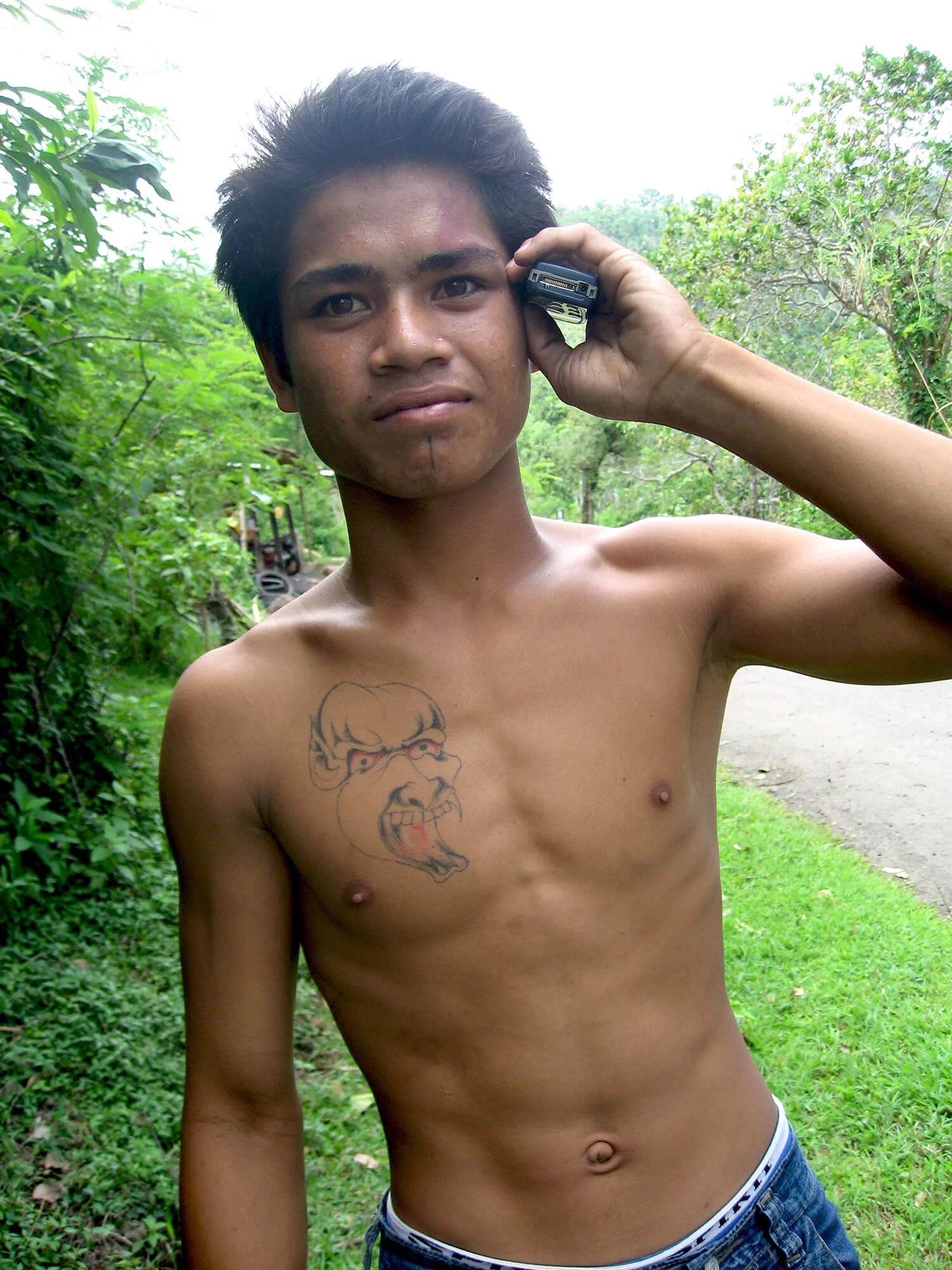 going-to-amed-cell-phone.jpg