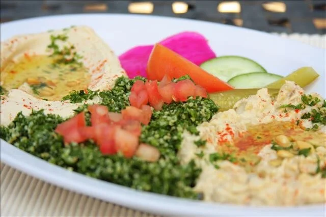 Hummus Plate