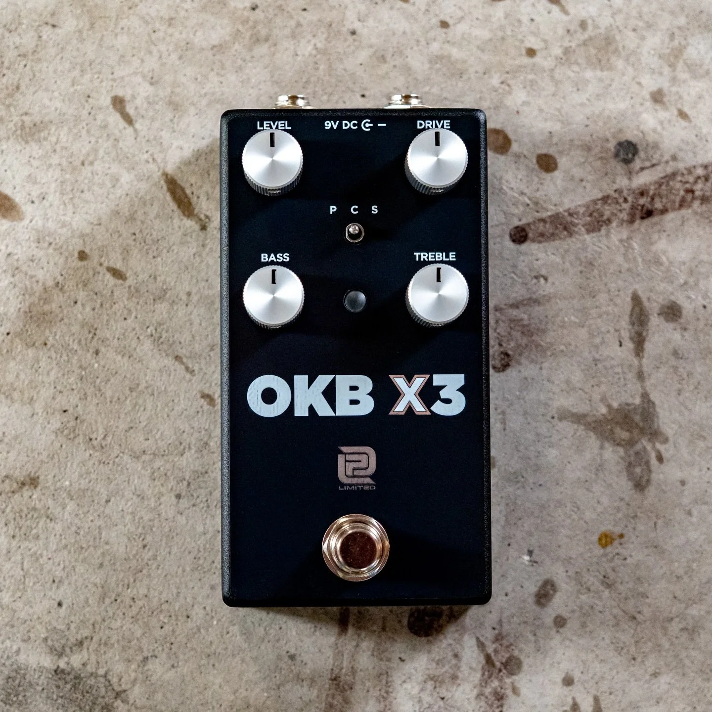 OKB X3  One week from today we release a super limited run of 30 units. Available only at www.lpdpedals.com
7 years ago we released a series of one knob mini boost pedals. Since their retirement, there have been many requests for the most popular 3 t