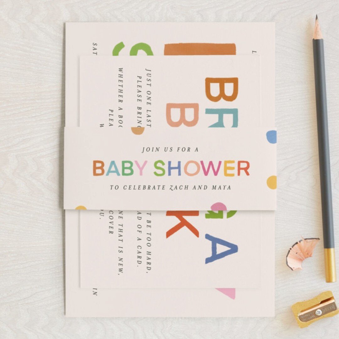 New work! More and more baby showers are for couples &ndash;&nbsp;which actually makes so much sense right!? Scroll through to have a look at &quot;colourful couple&quot; which launched on #minted not long ago. Loved creating the bold chunky letters 