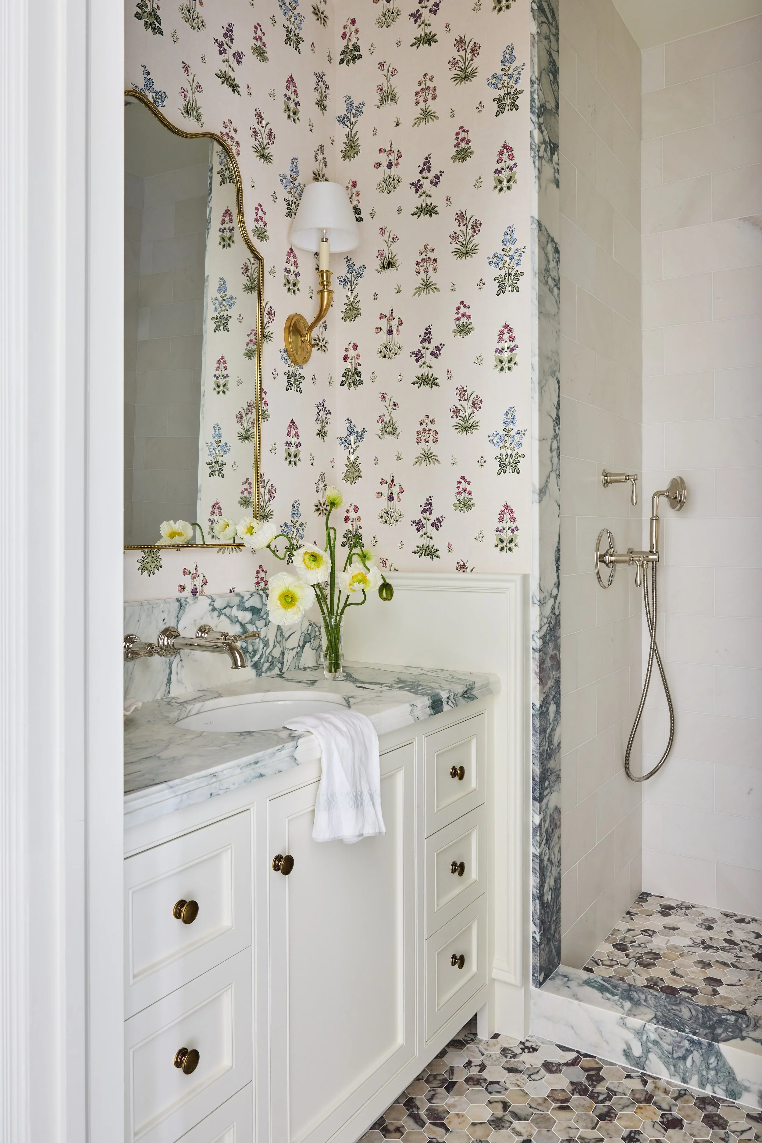 MichelleTremontBoyd_HollowTreeRidge_KirstenFrancis_201.jpg