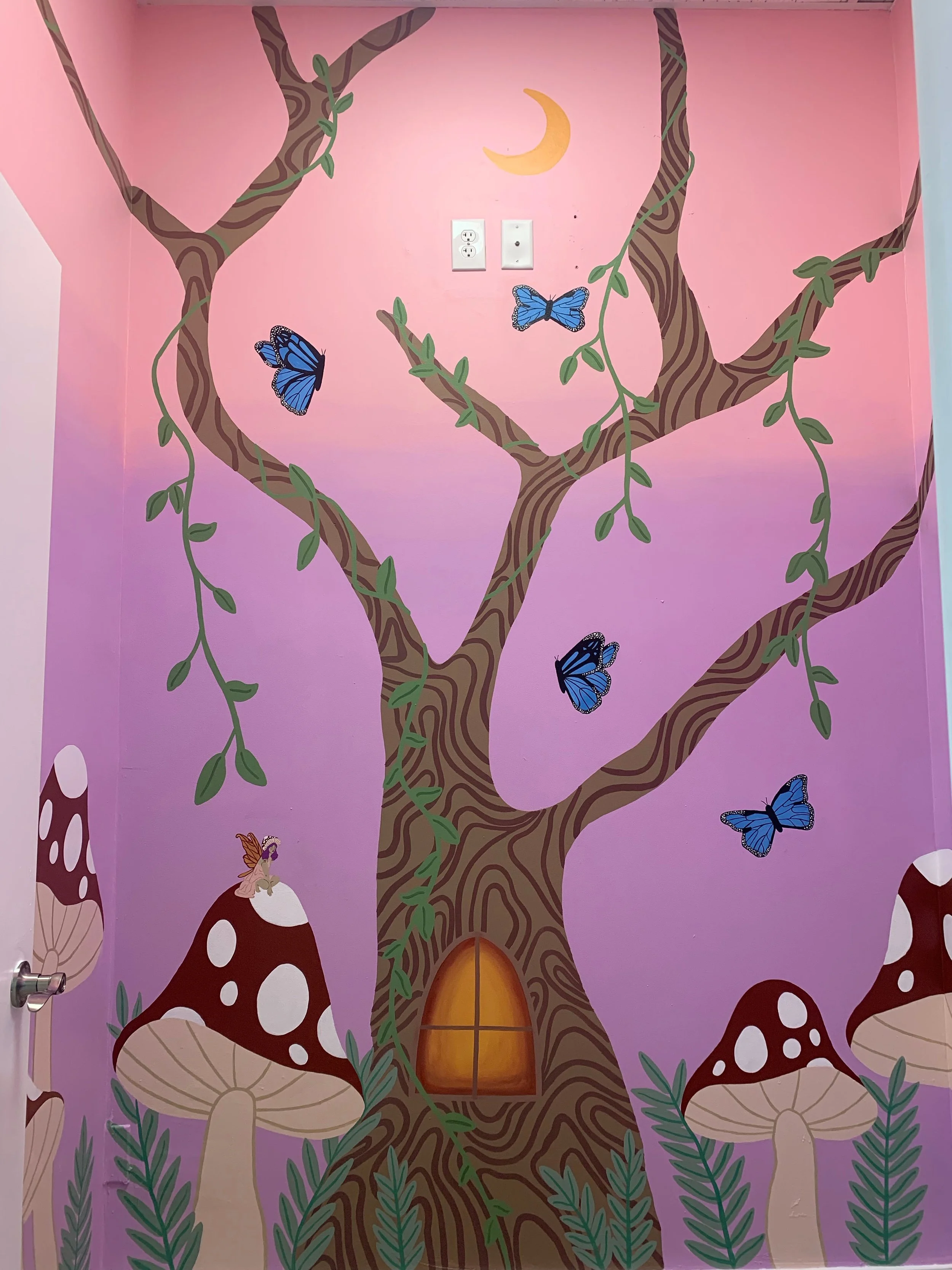 Fairyland_Mural.jpg