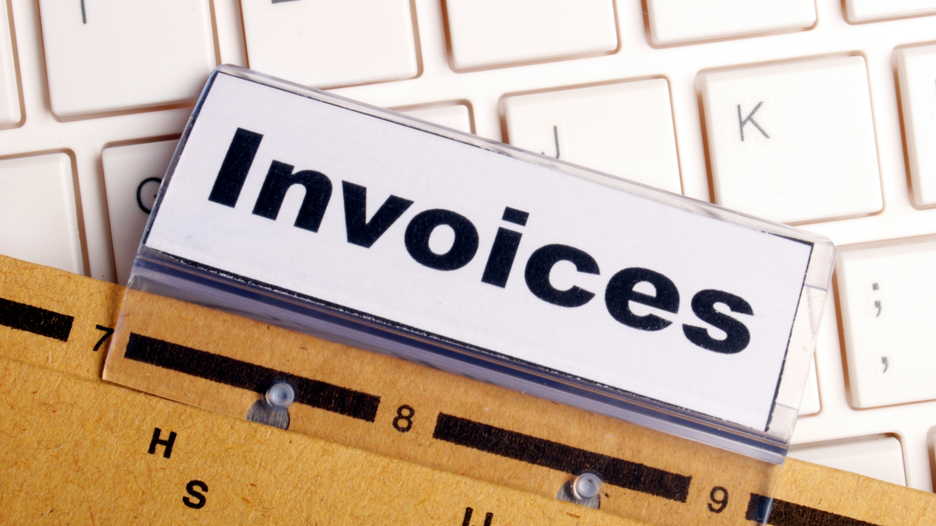 Too Many Unpaid Invoices? How to Stop Customers from Owing You Money