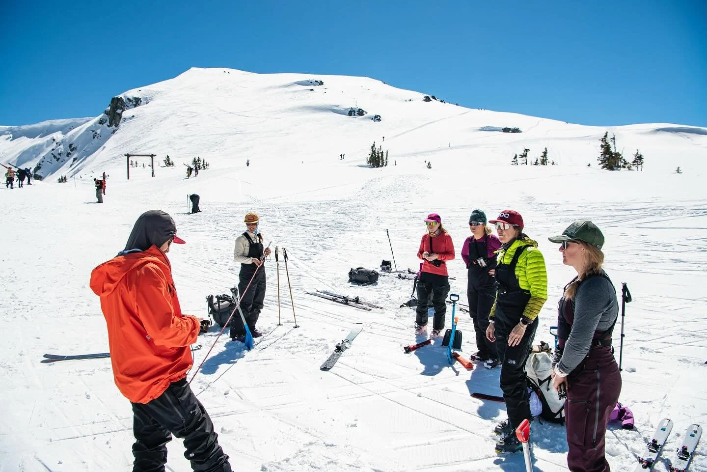 Ladies! Grab your friends and mark your calendars for March 28, 2026, as we’re kicking off the first ever Wild Tracks Women’s Backcountry Day with Extremely Canadian!
Whether you are brand spanking new to touring or a seasoned pro, join