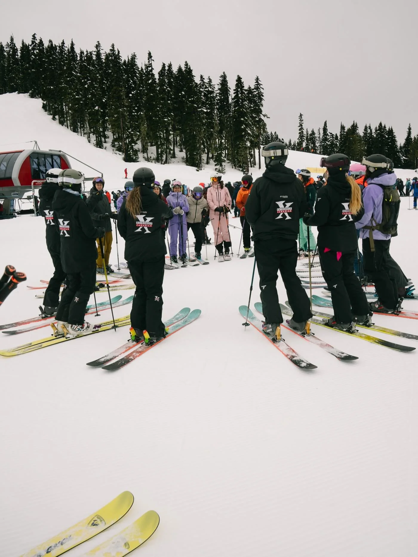 Highlight reel from last week&rsquo;s annual Rossignol Women&rsquo;s Ski &amp; Ride Day!!

59 absolute legends came together for an unforgettable day at @whistlerblackcomb. A few fresh centimetres of snow, immaculate vibes, and Rossignol treated us w