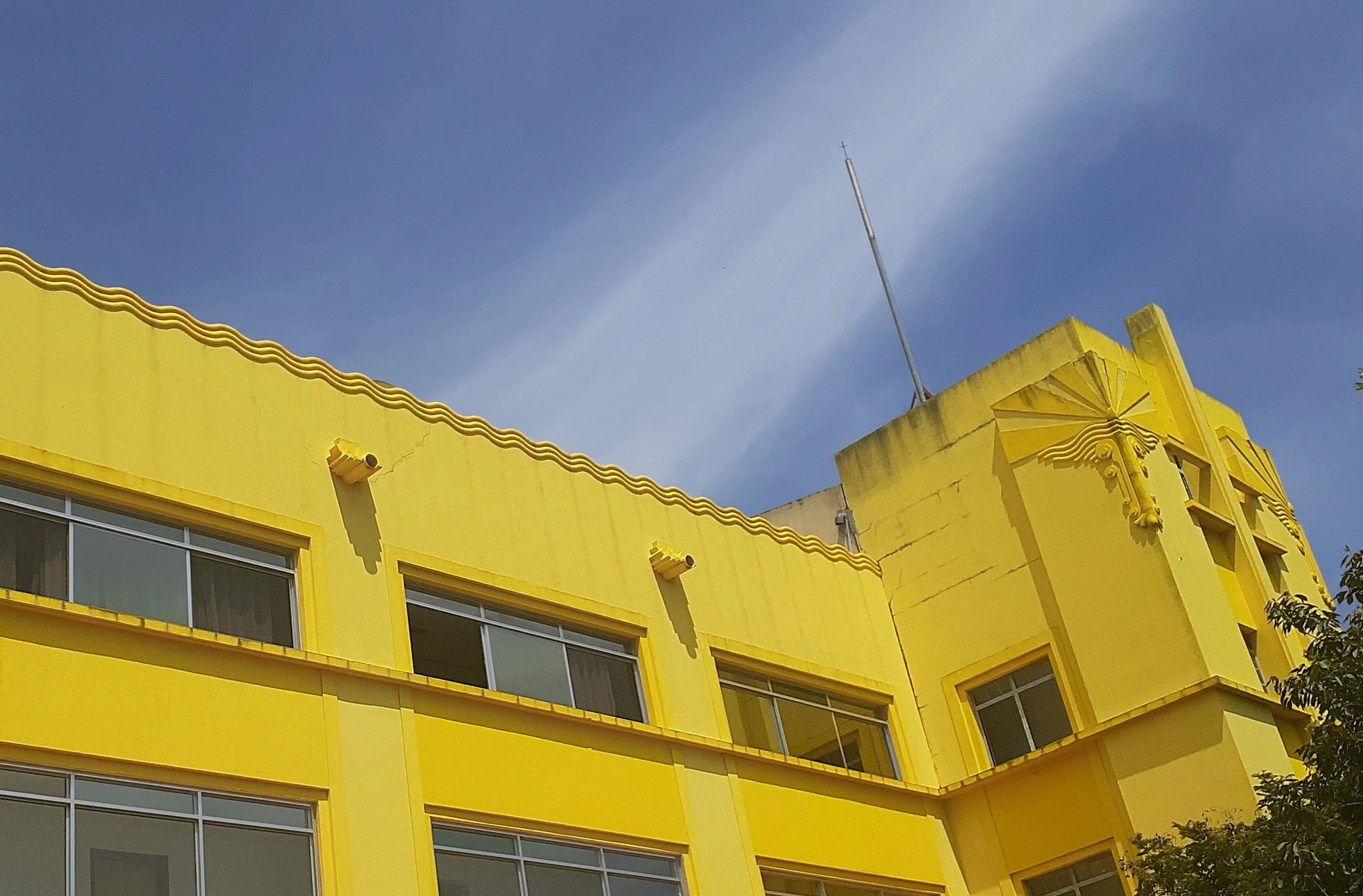slipway-art-deco-building-dar-es-salaam.jpg.jpg