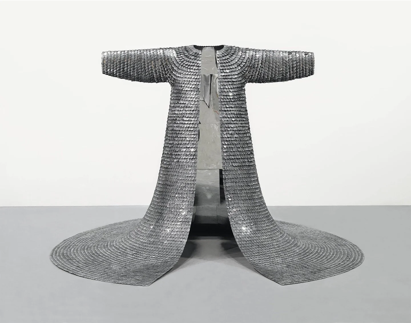 Miami Beach takes center stage this week as @ArtBasel opens its doors 🌴

From blue-chip anchors to bold contemporary statements, our members&rsquo; selections highlight the breadth of expertise and discerning perspectives that define APAA. Their pic