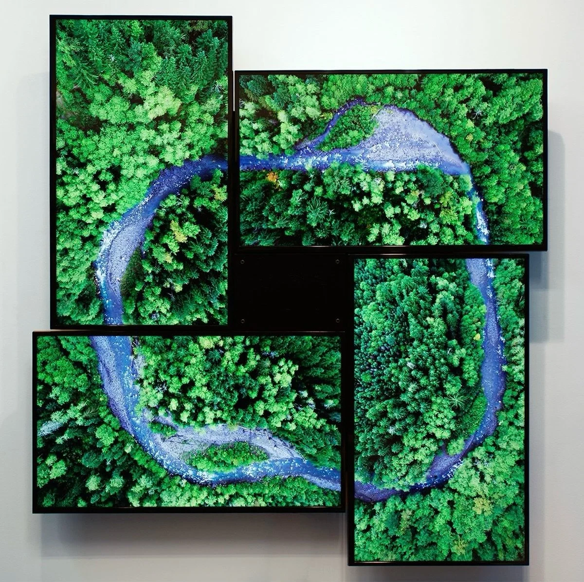 APAA member R. Stuart Keeler, Chief Curator of TD Bank Art &amp; Heritage Collections, served on the jury for this year&rsquo;s Capture Photography Festival, selecting exhibitions across the Lower Mainland for the month-long event running April 1&nda