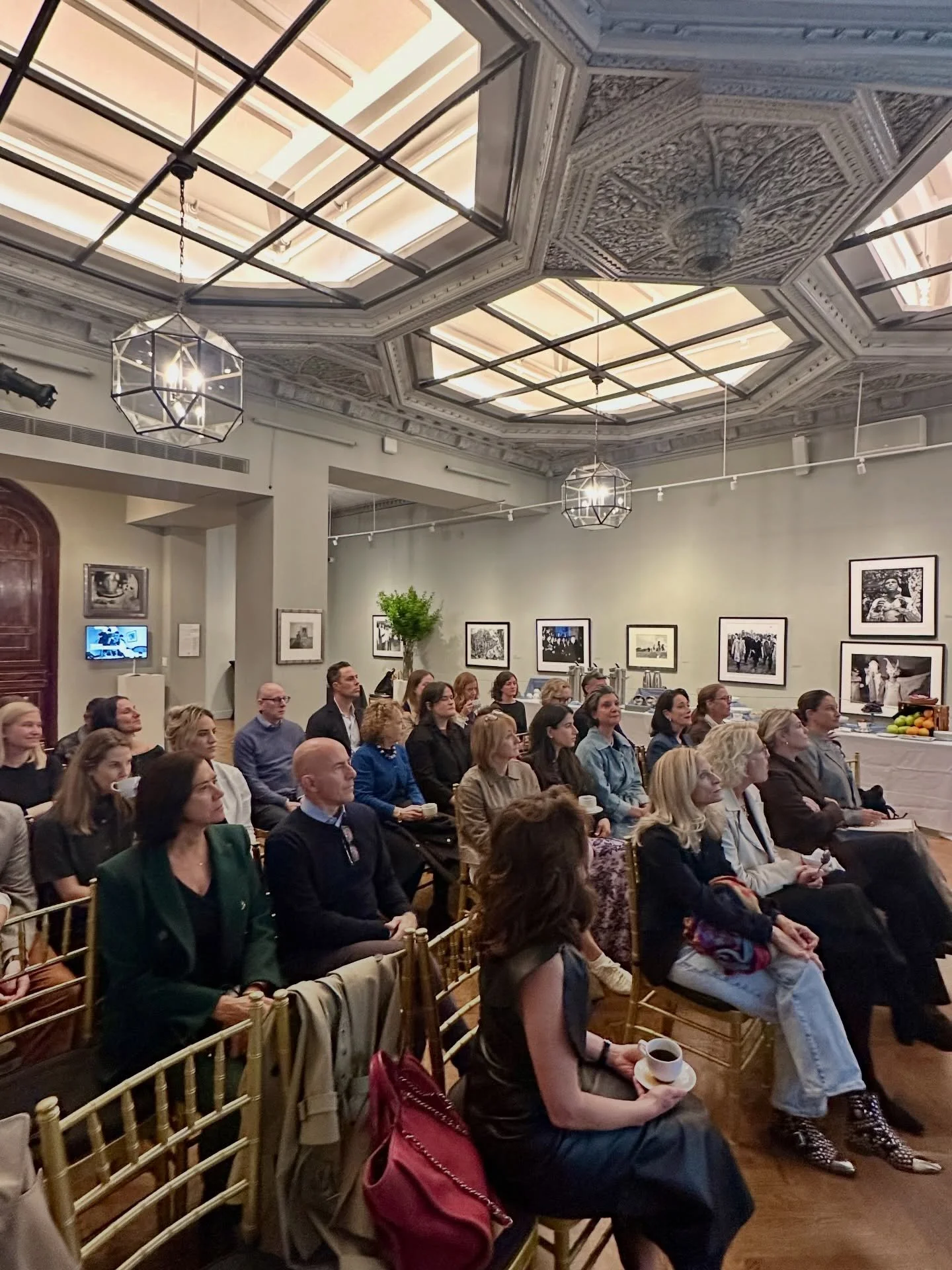 Earlier this week in New York City, APAA members gathered at the historic @nationalartsclub for our Annual Meeting, generously sponsored by @bankofamerica.

The morning offered space to reflect on a productive year, share what lies ahead, and welcome