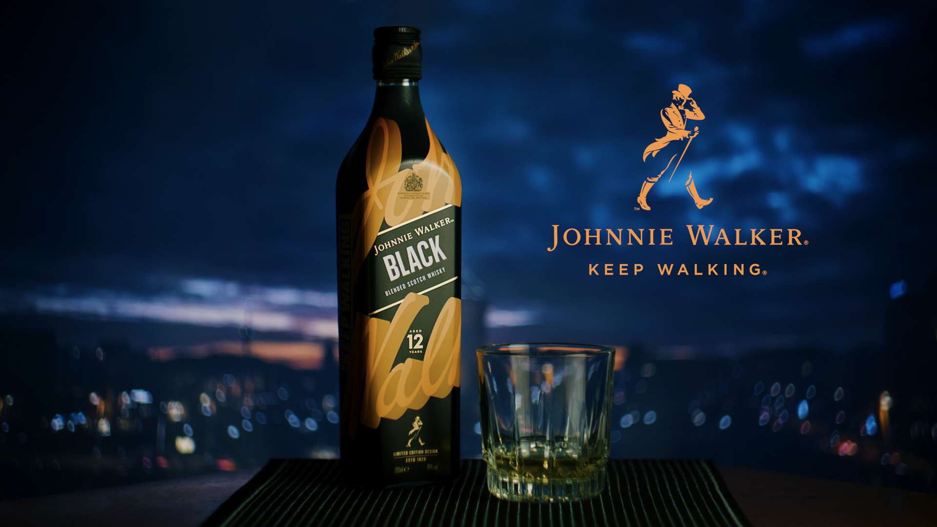 Johnnie Walker Black - STILL 1.png