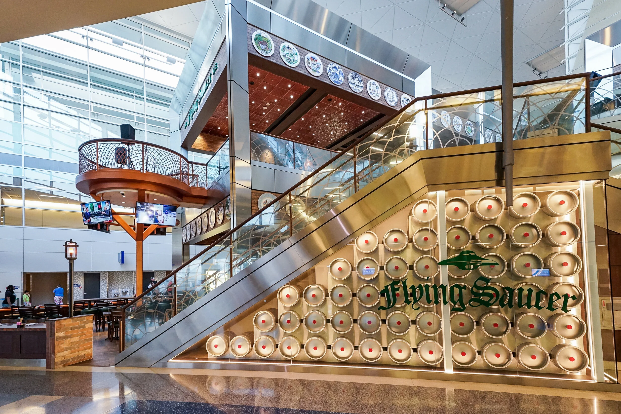 SSP DFW Flying Saucer — Estudio Architecture, Aviation, Corporate