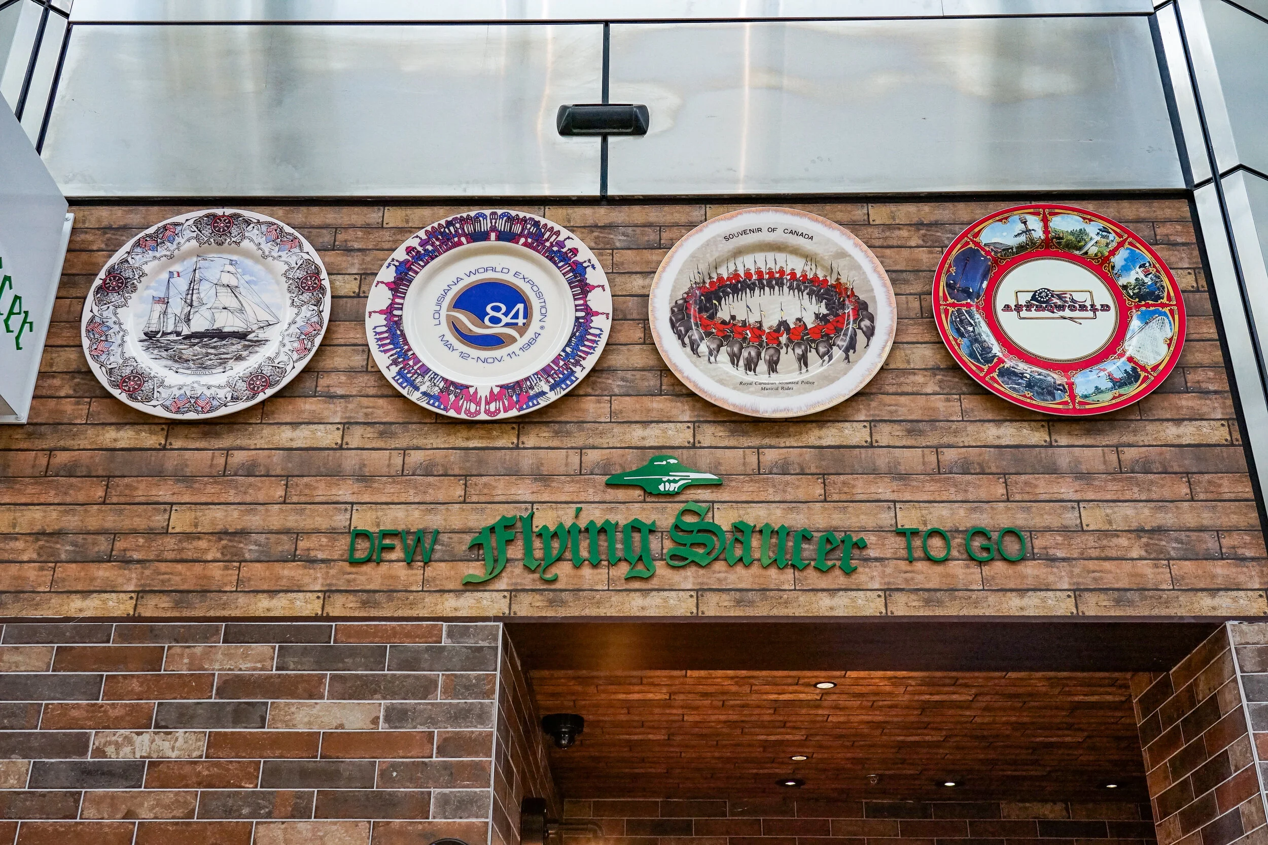 SSP DFW Flying Saucer — Estudio Architecture, Aviation, Corporate